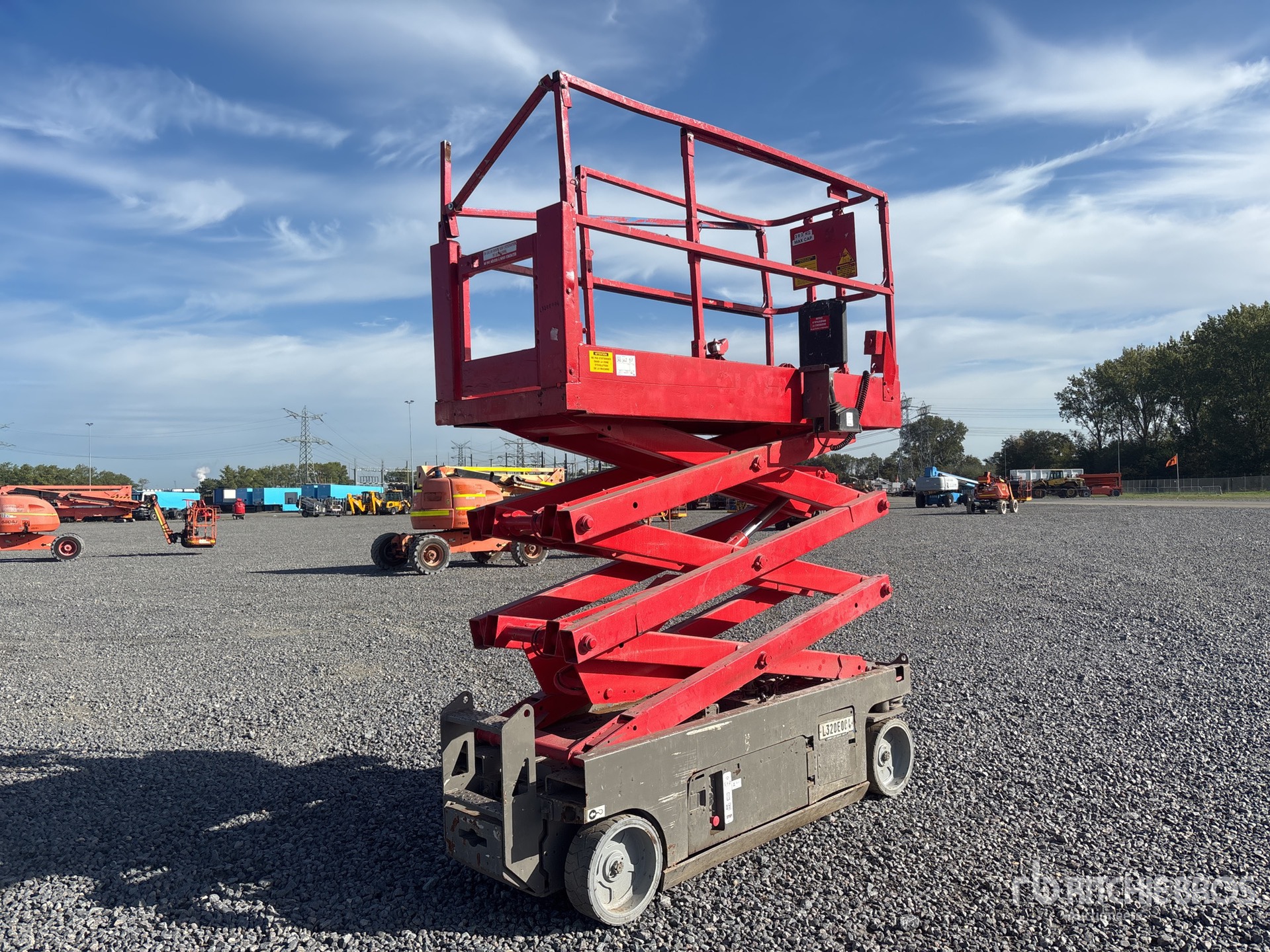 2011 Genie GS-2032