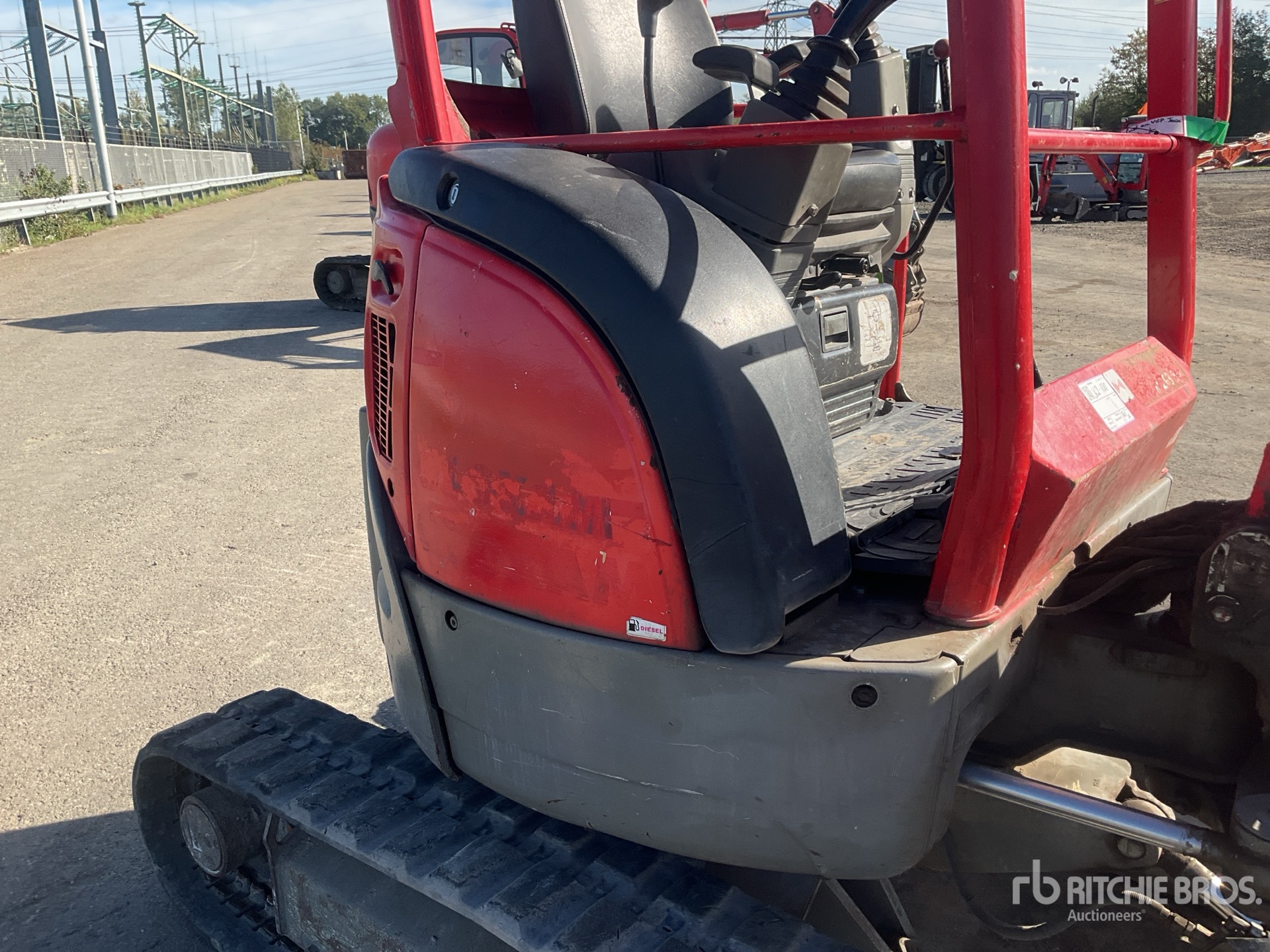 2017 Yanmar VIO25-4