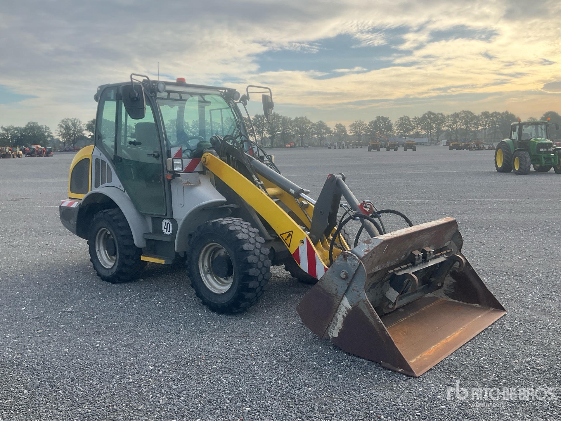 2019 Kramer 8085