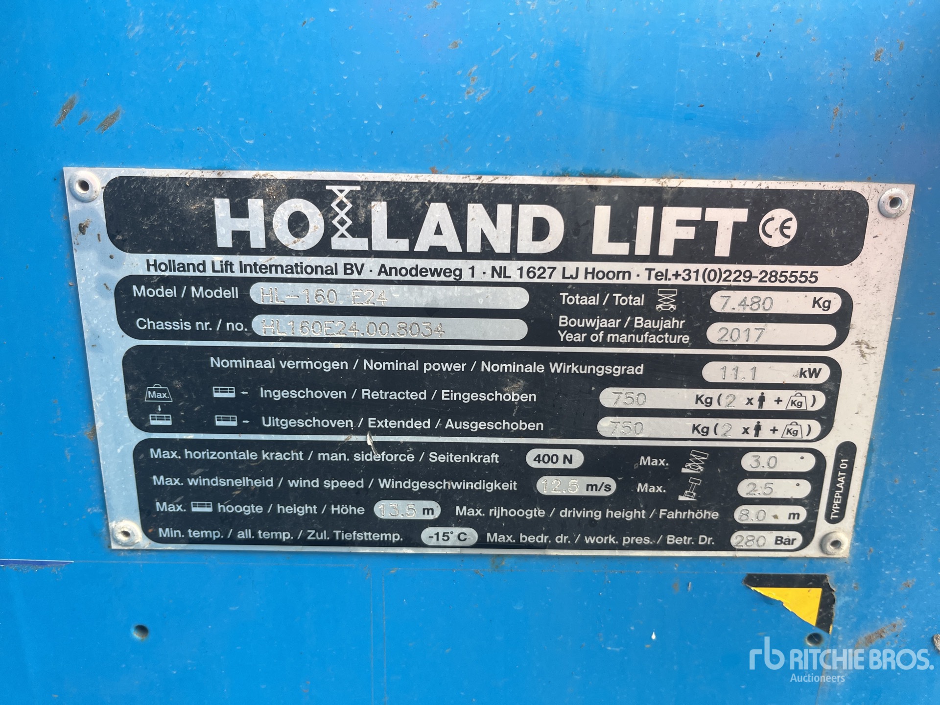 2017 Holland Lift HL-160 E24