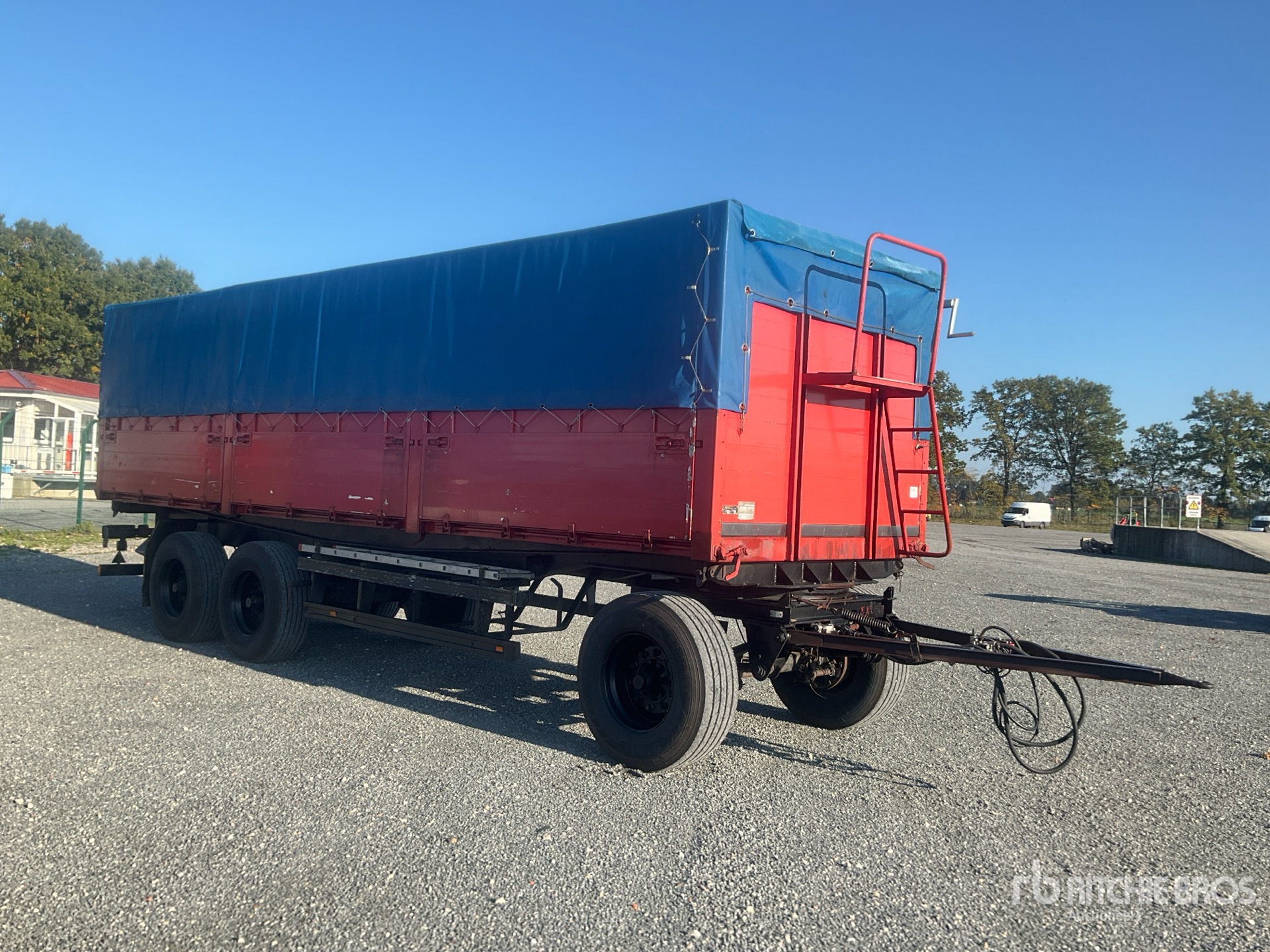 Menke 3-WAY DUMP TRAILER