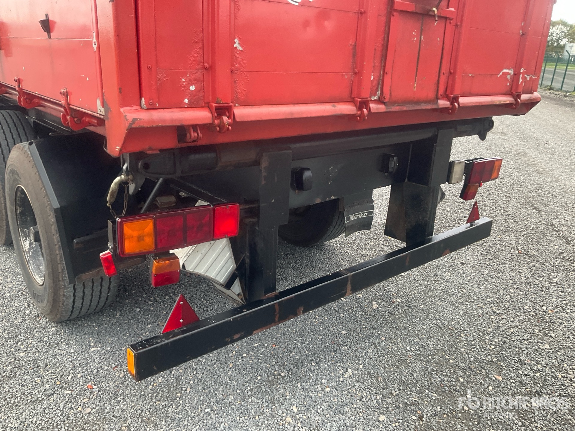 Menke 3-Way Dump Trailer