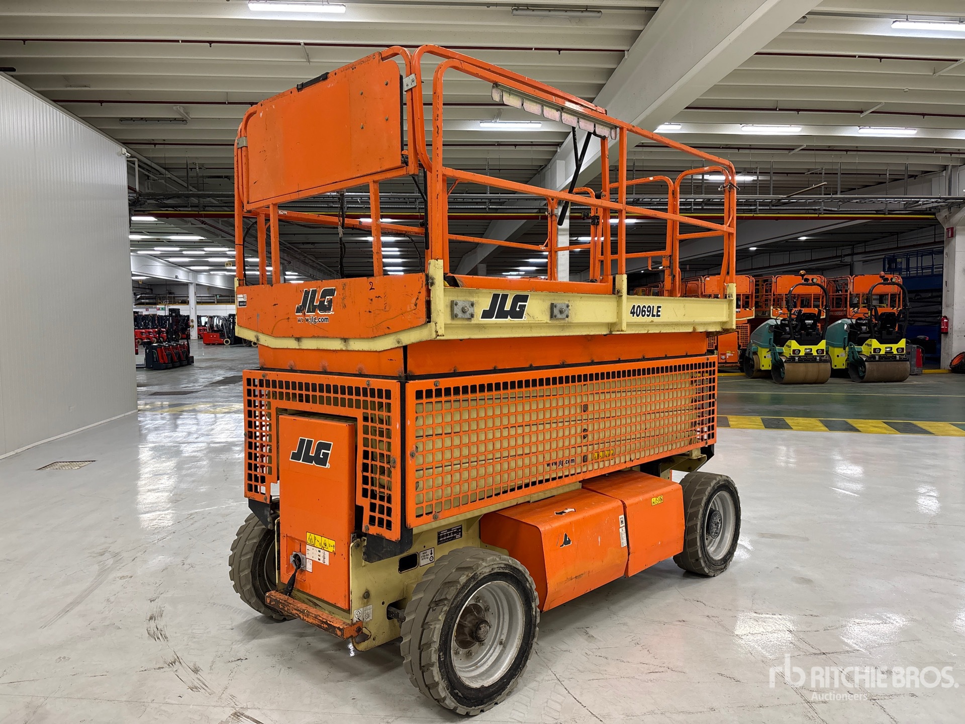 2015 JLG 4069LE