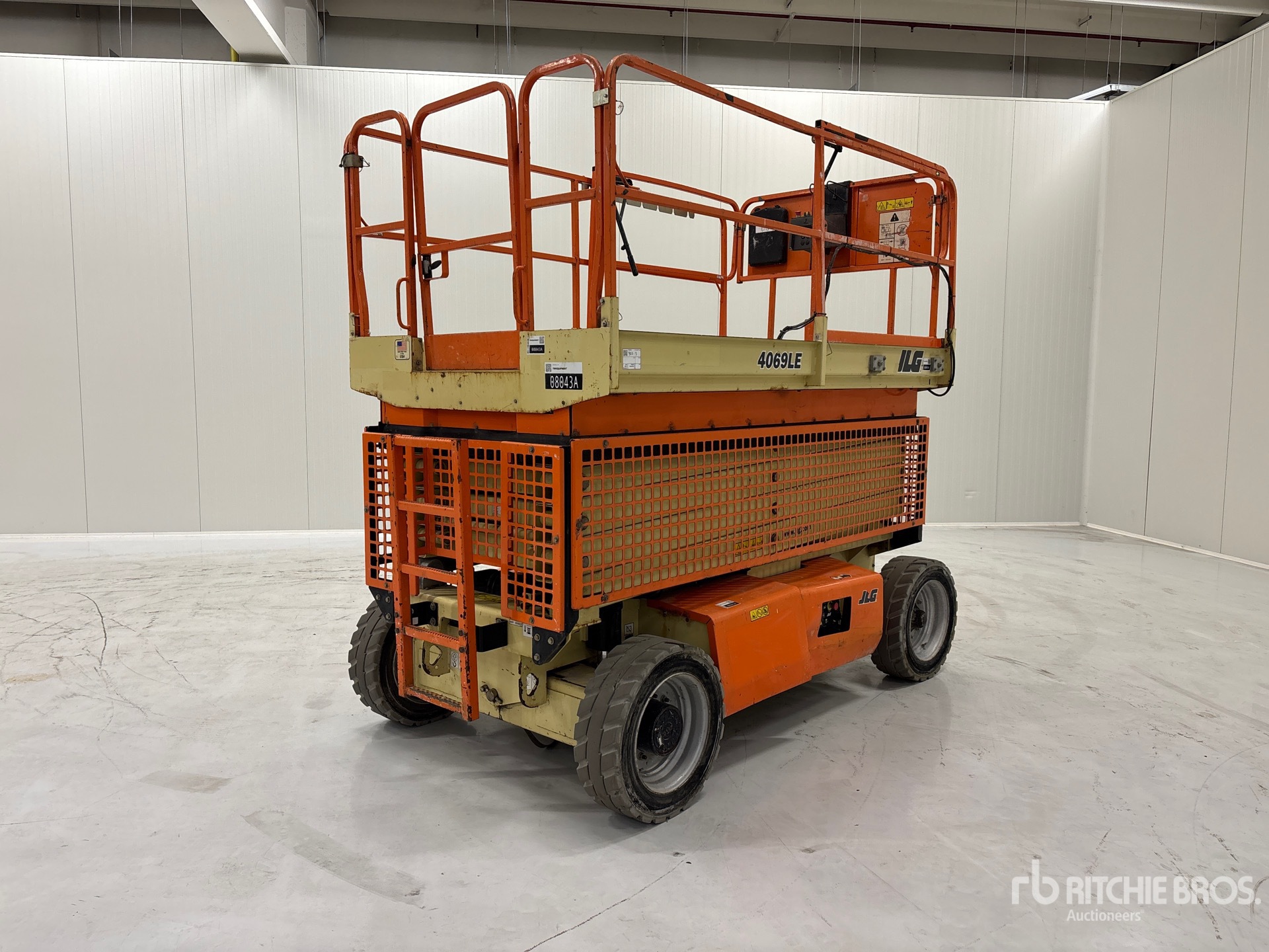 2015 JLG 4069LE