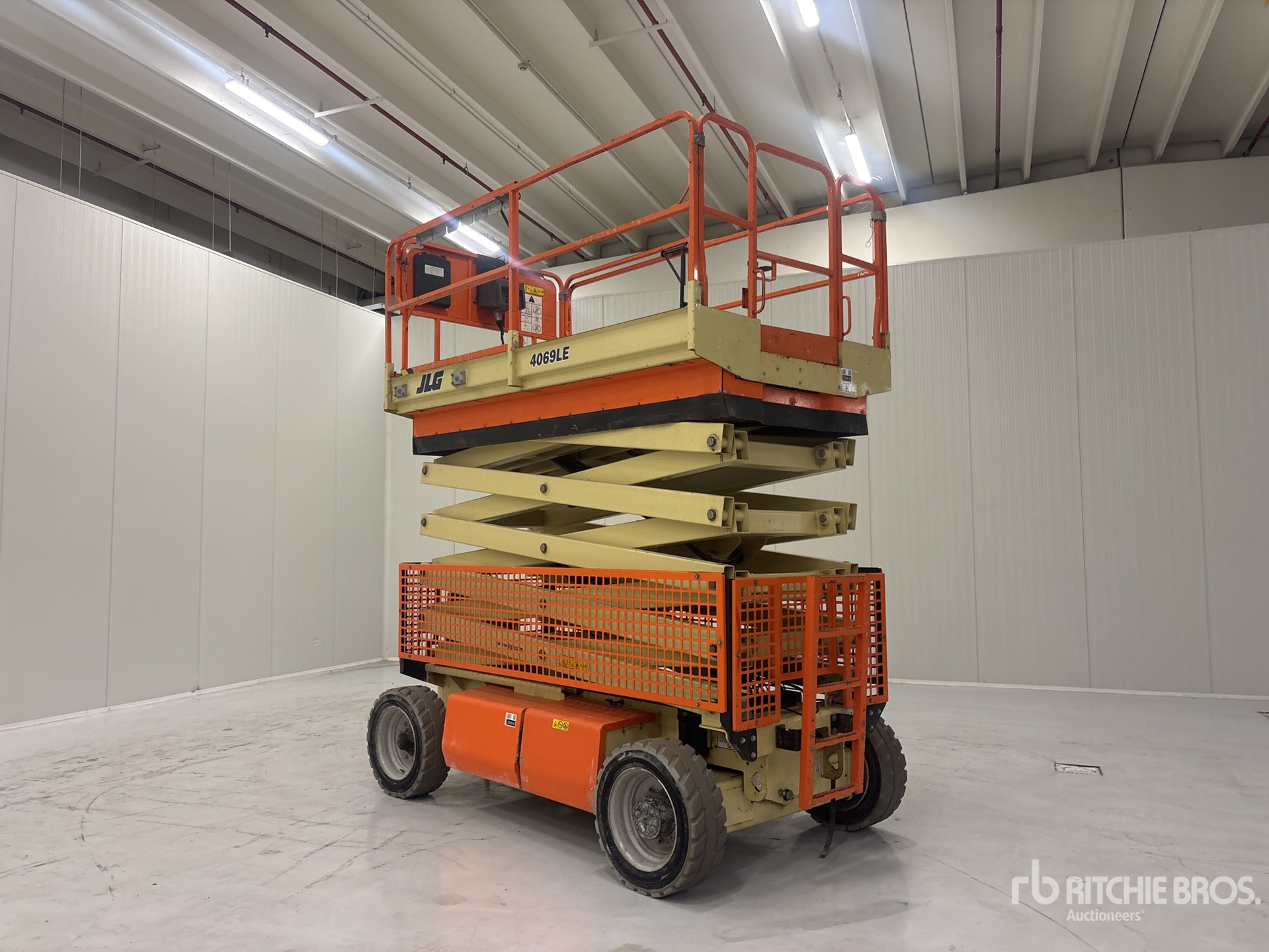 2016 JLG 4069LE