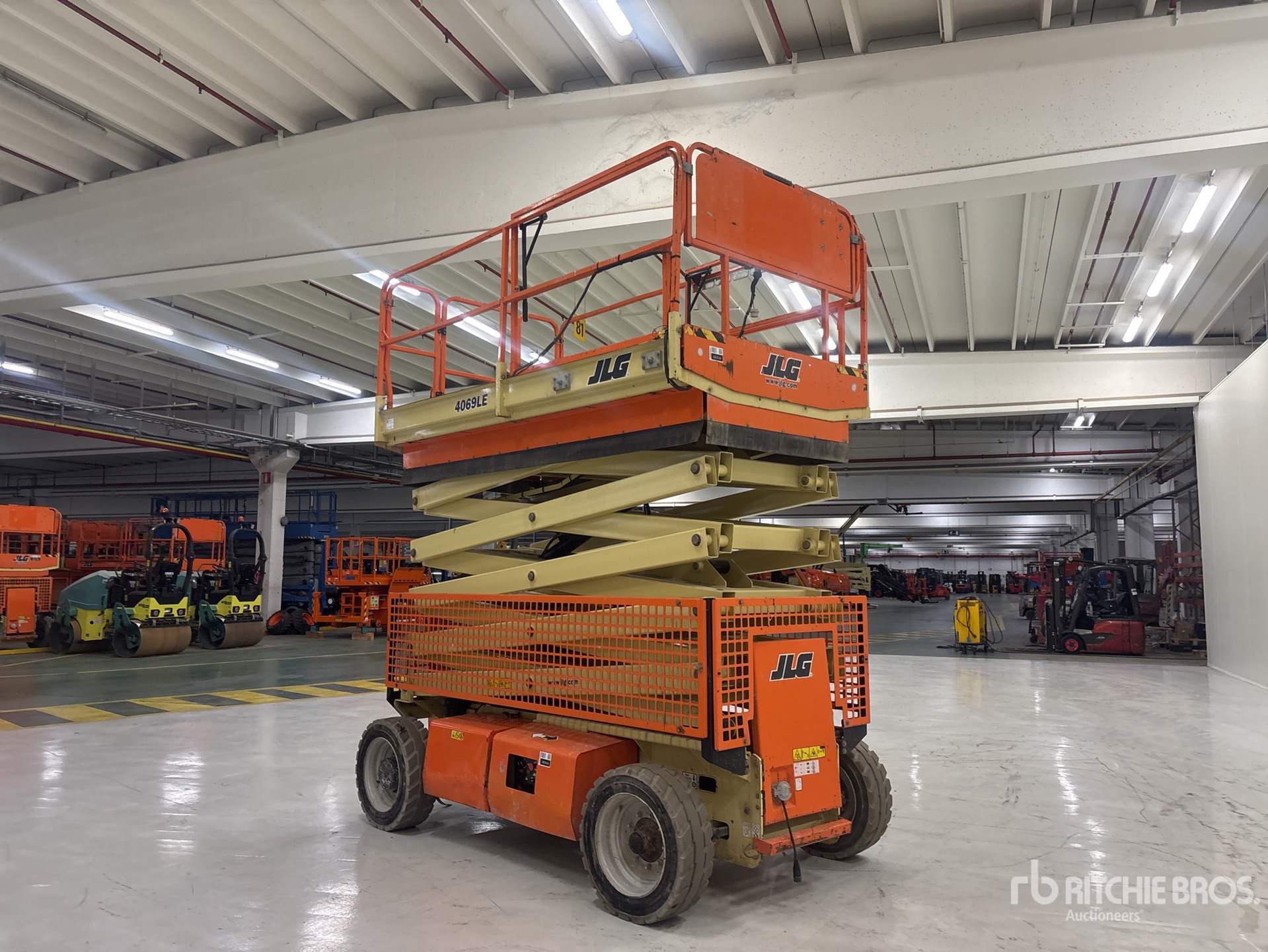 2016 JLG 4069LE