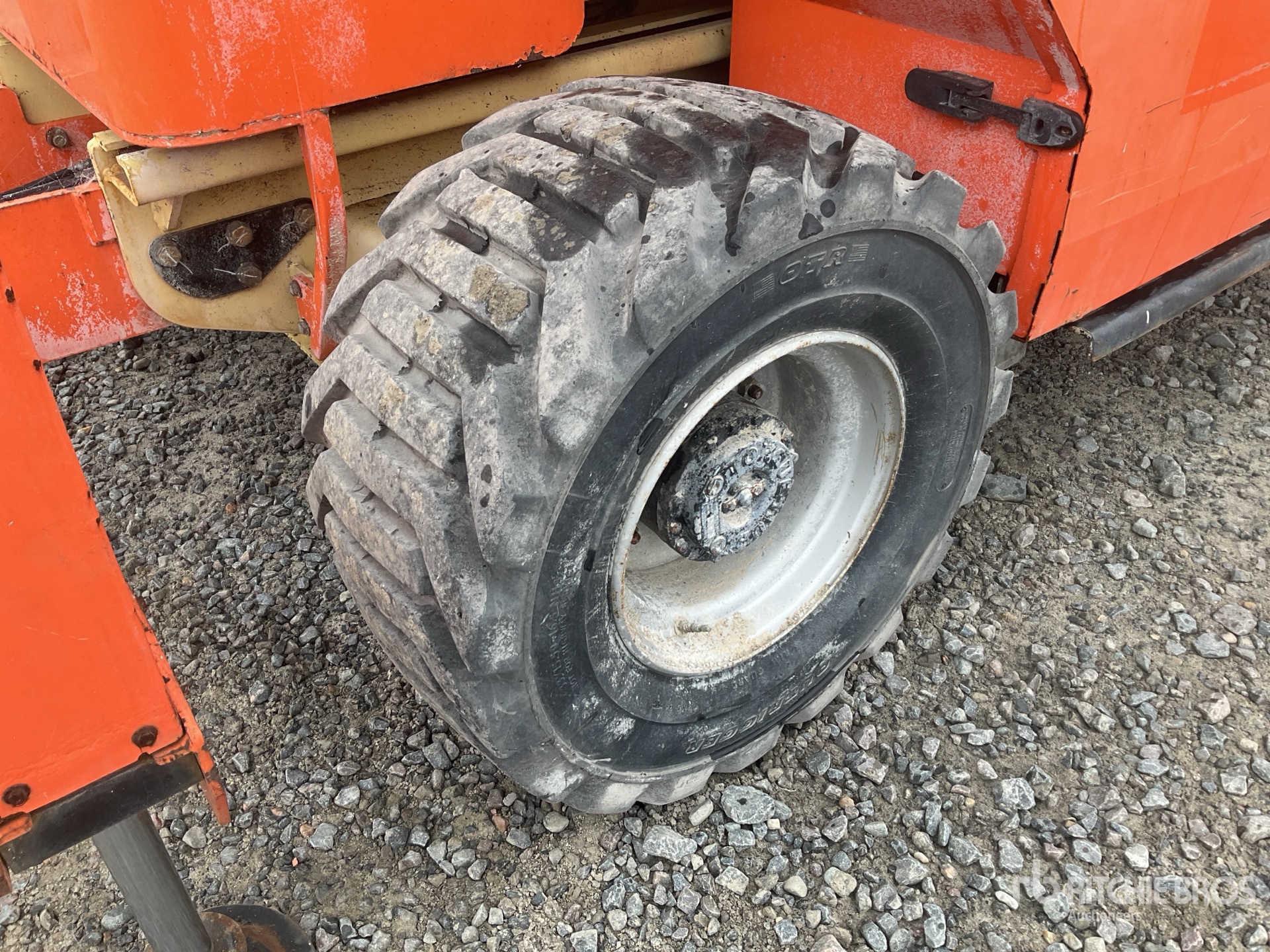 2015 JLG 4394RT