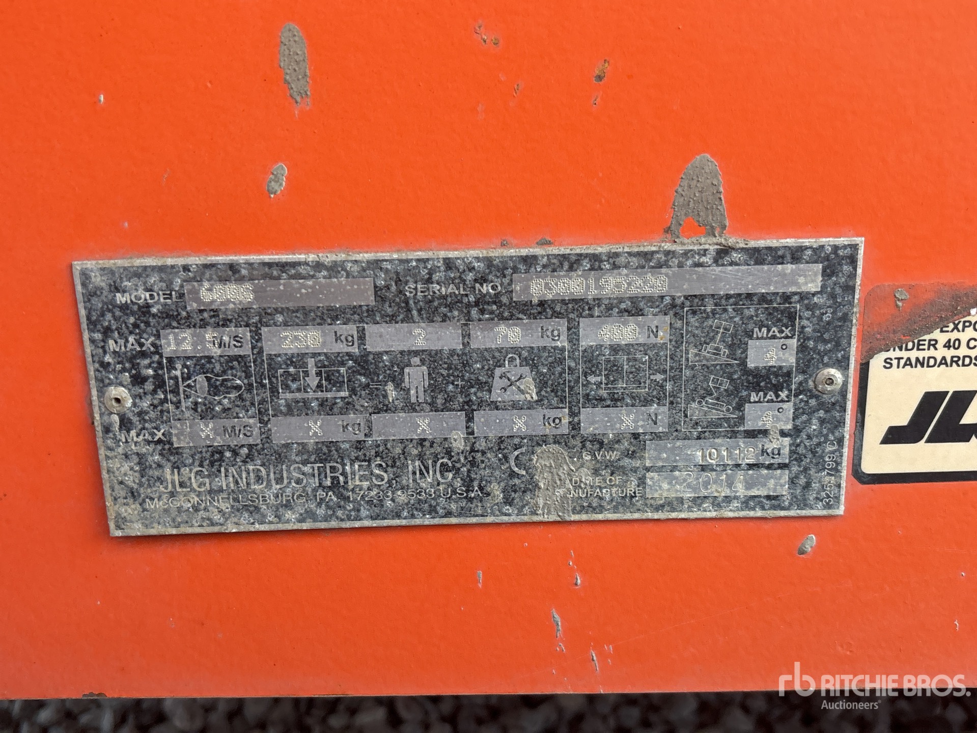 2014 JLG 600S