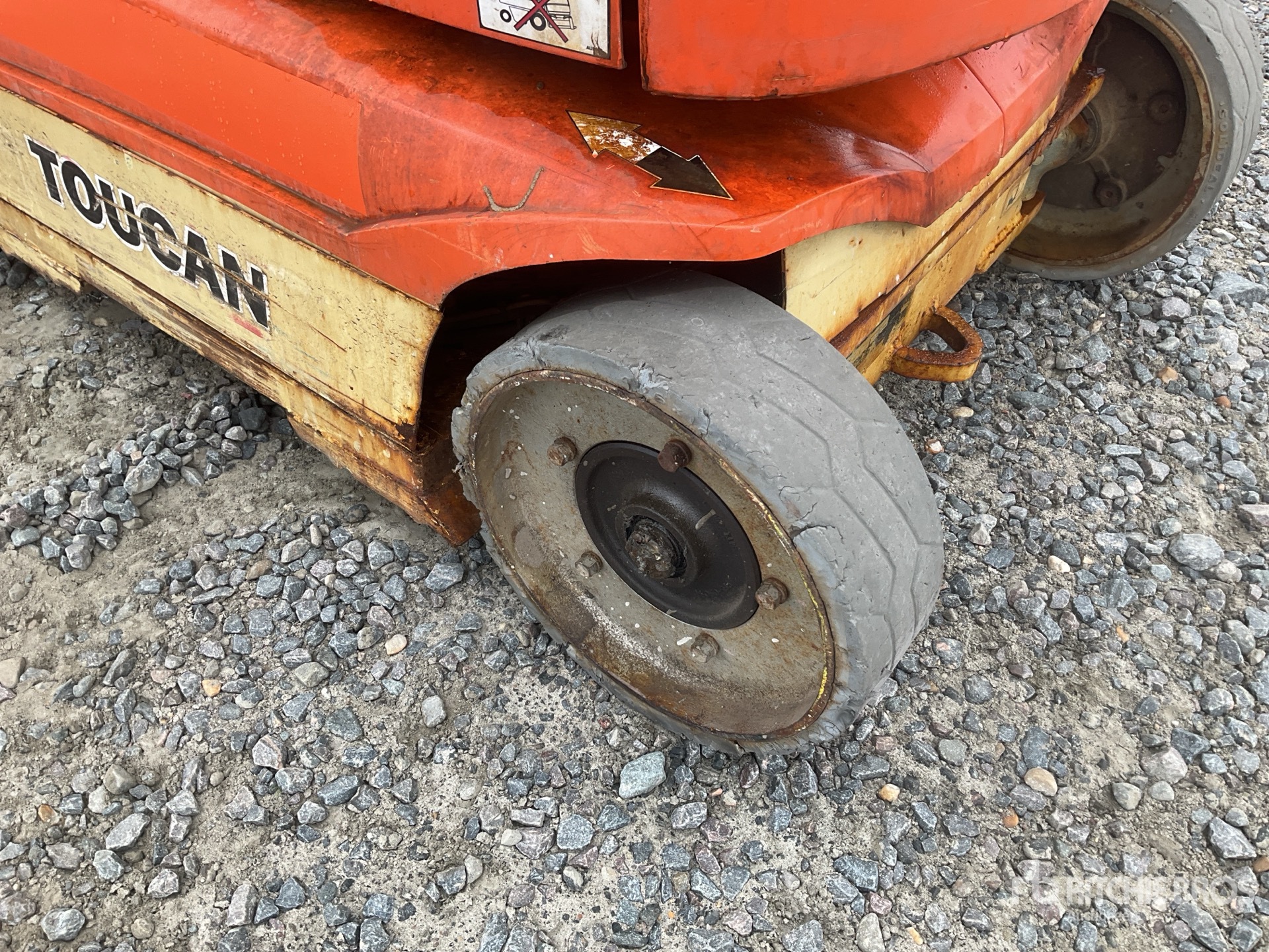 2012 JLG TOUCAN 8E