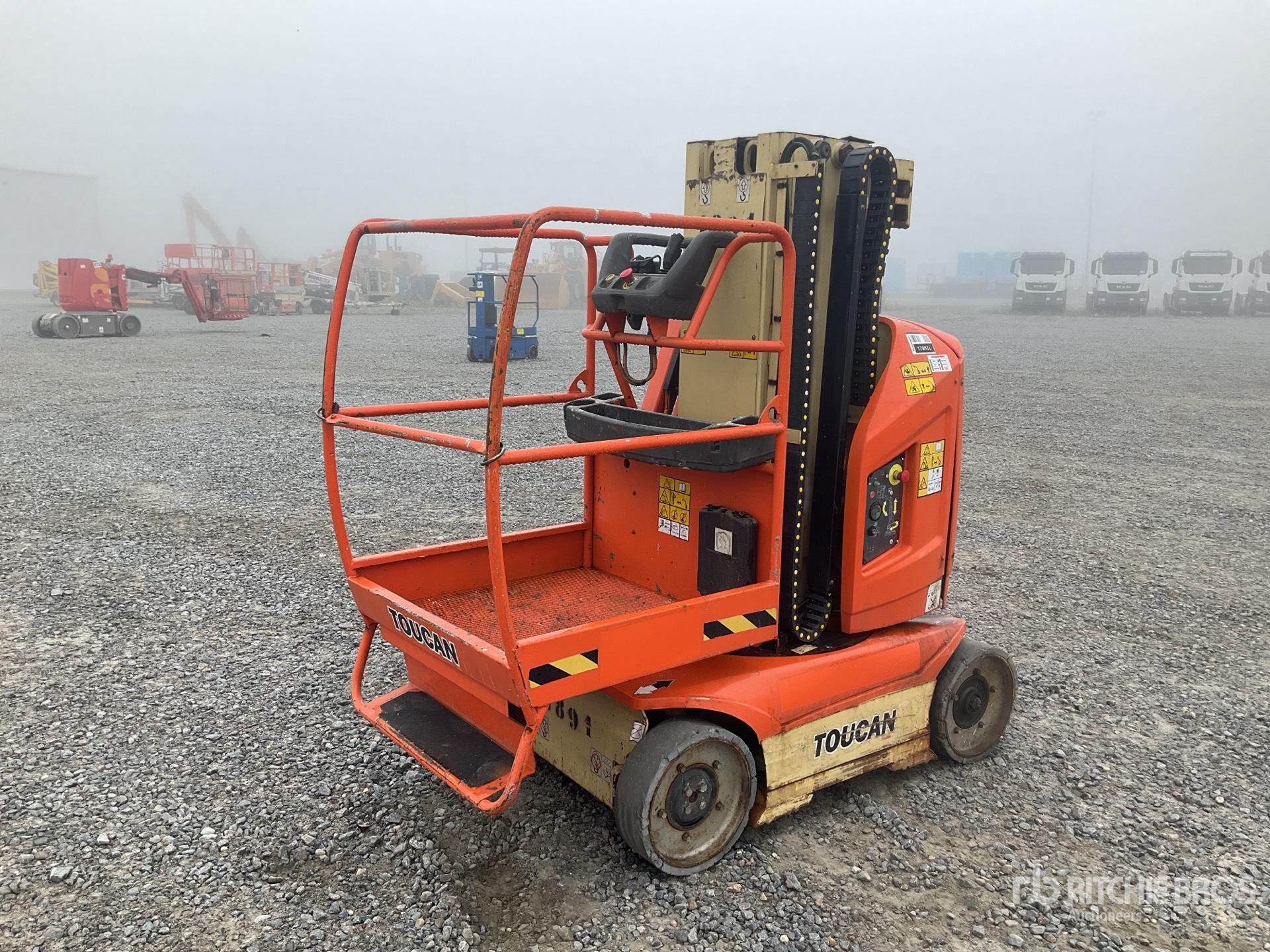 2012 JLG TOUCAN 8E