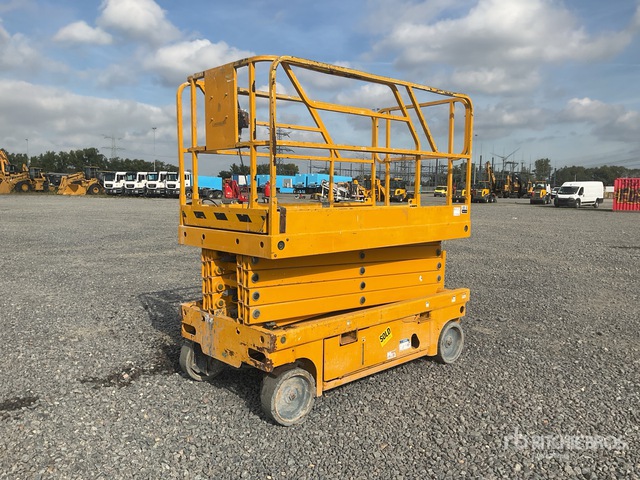 2016 Haulotte COMPACT 12 Scissor Lift