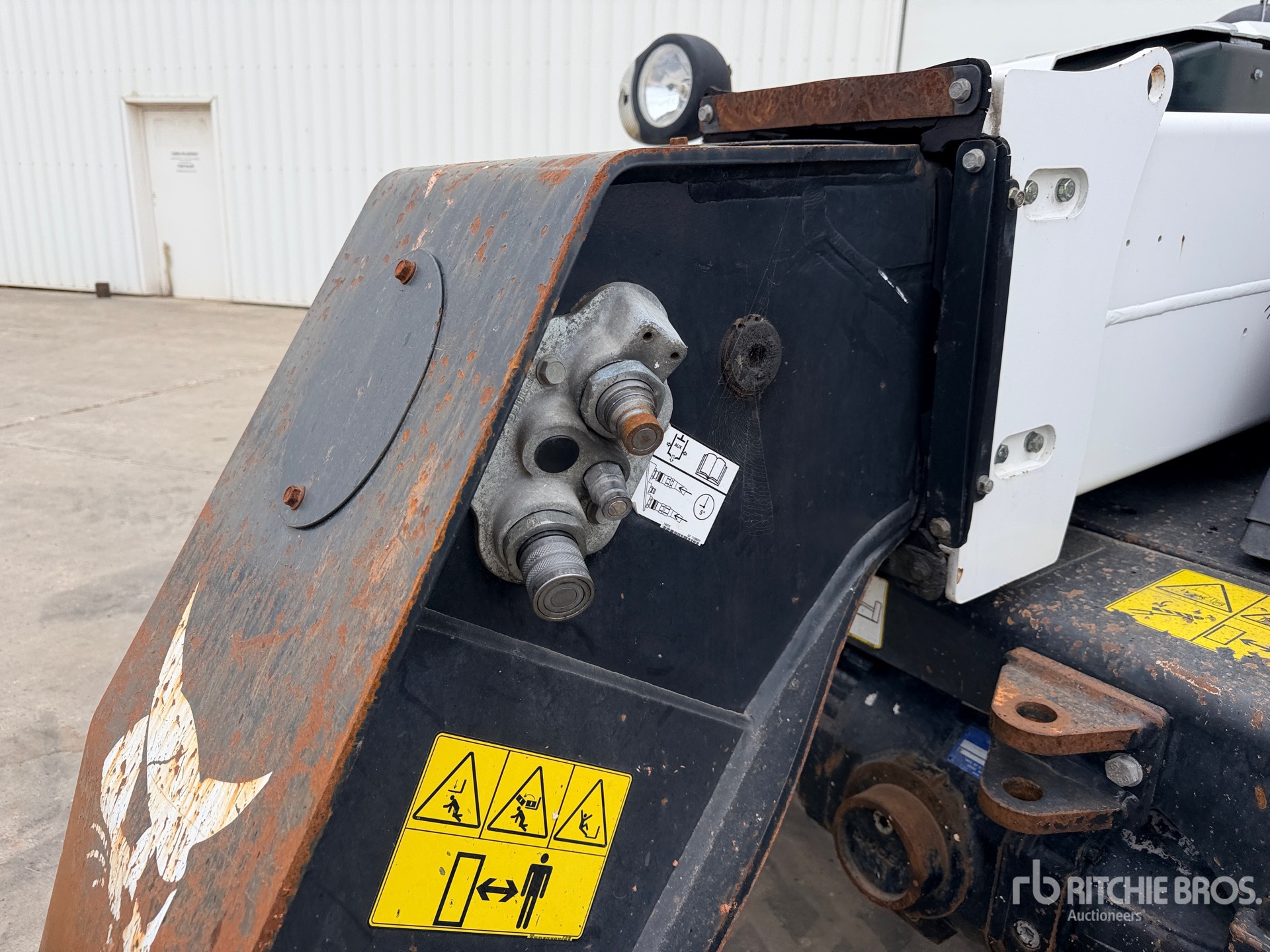 2016 Bobcat TL470XHF