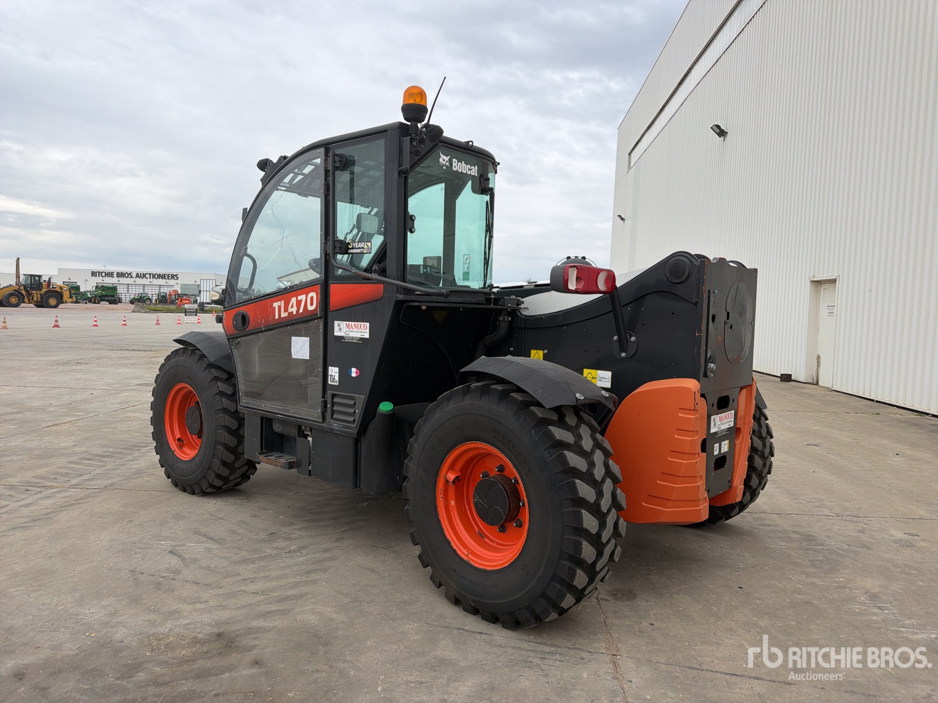 2016 Bobcat TL470XHF