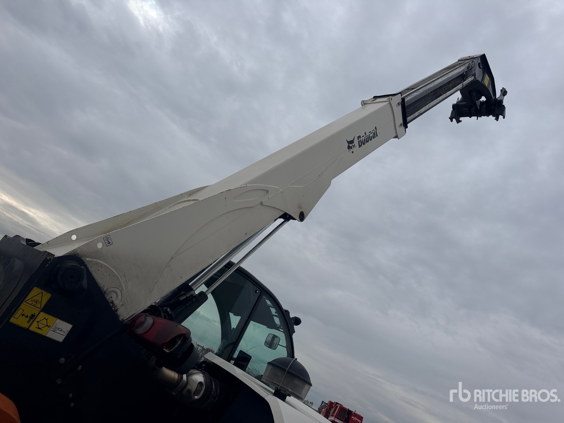 2016 Bobcat TL470XHF