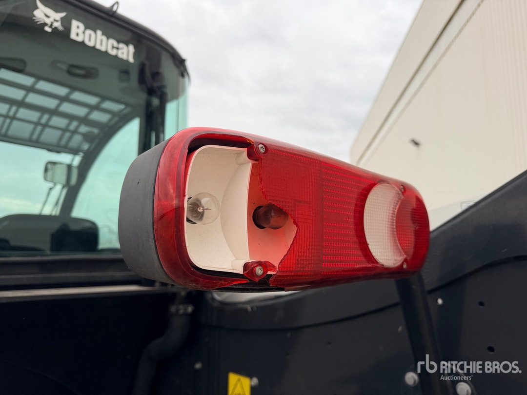2016 Bobcat TL470XHF
