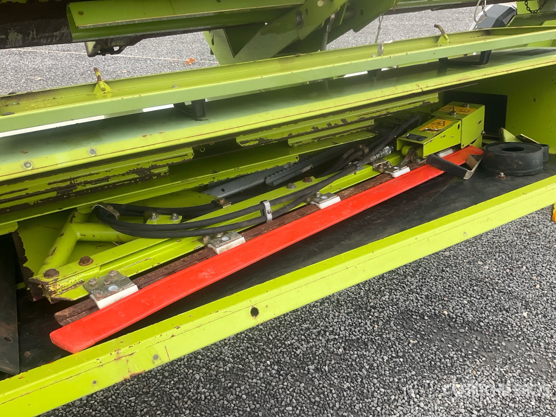 2013 Claas V900