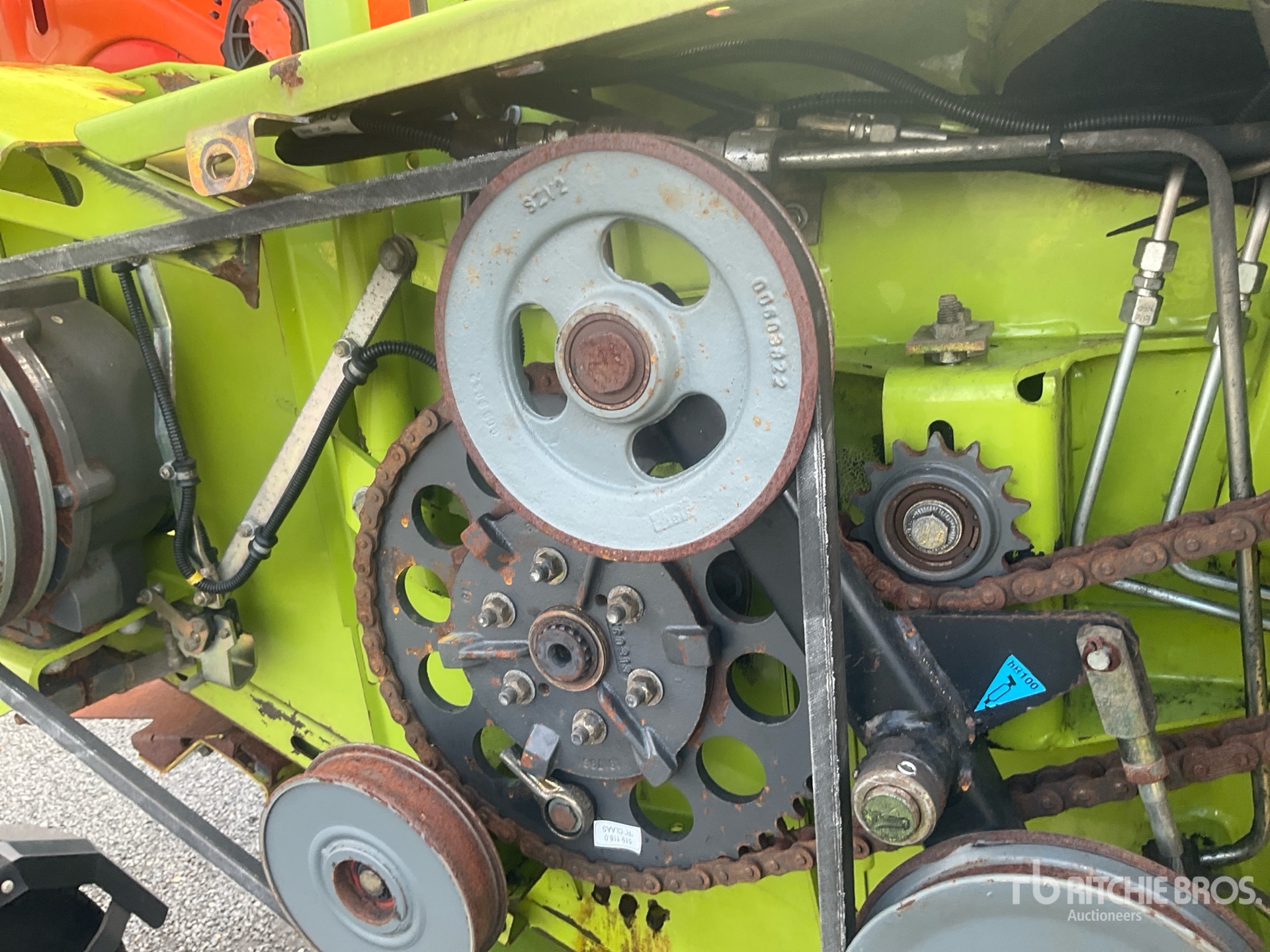 2013 Claas V900