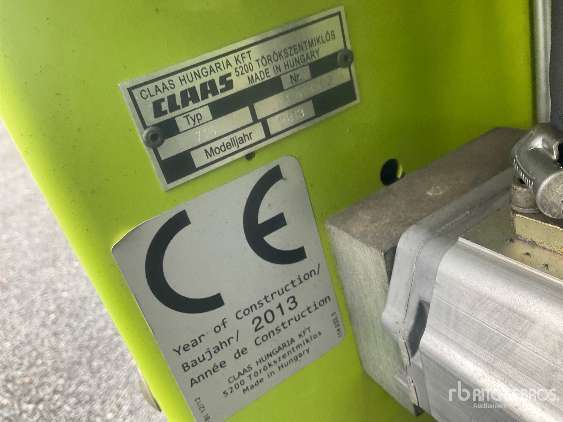 2013 Claas V900