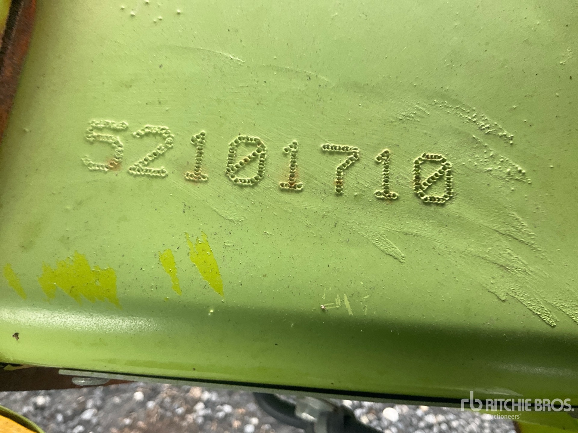 2013 Claas V900