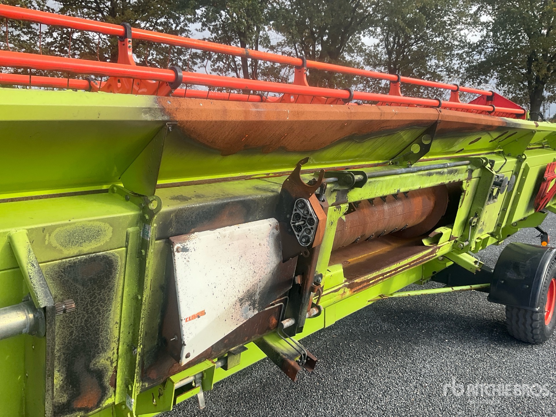 2013 Claas V900
