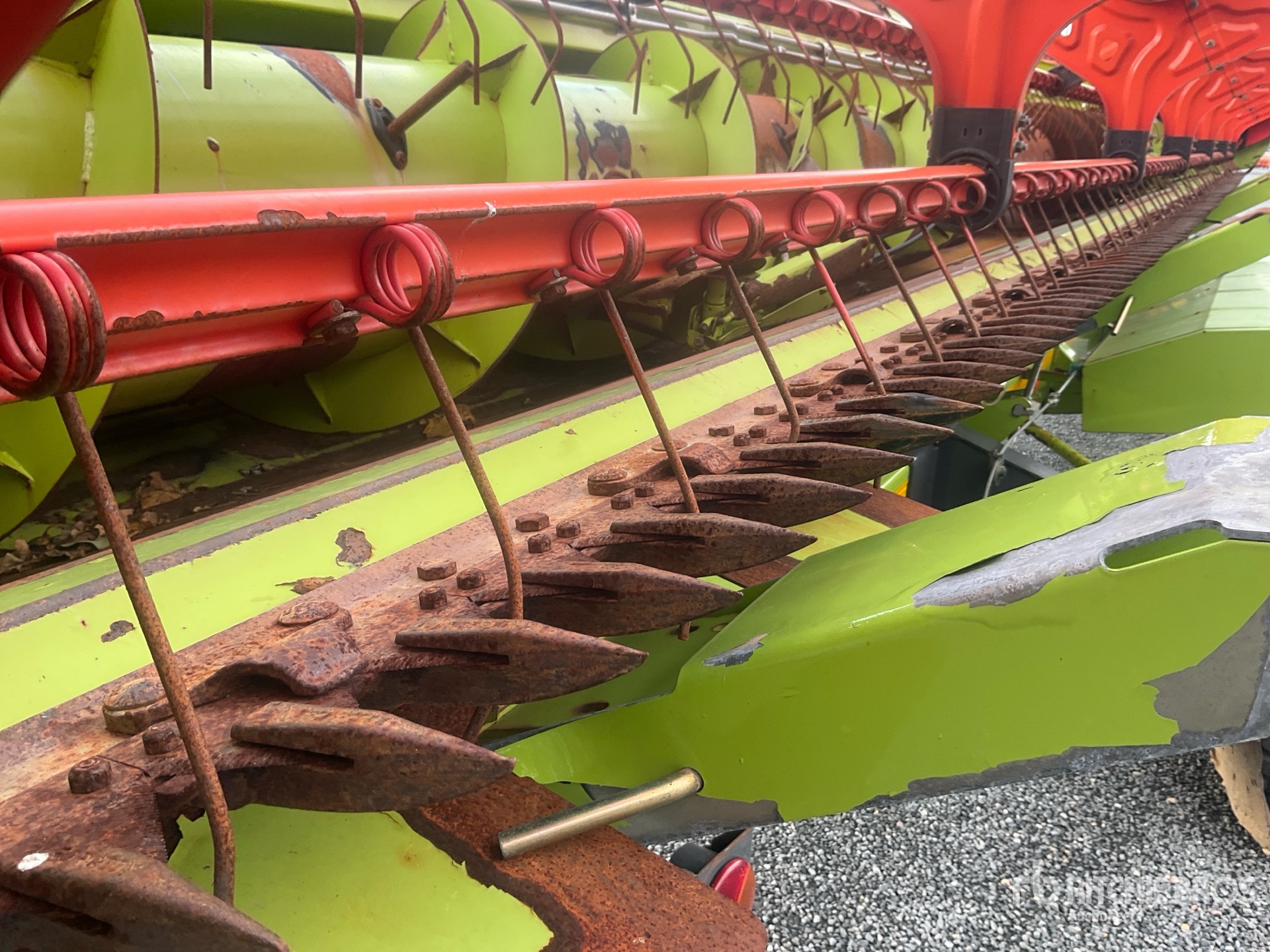 2013 Claas V900
