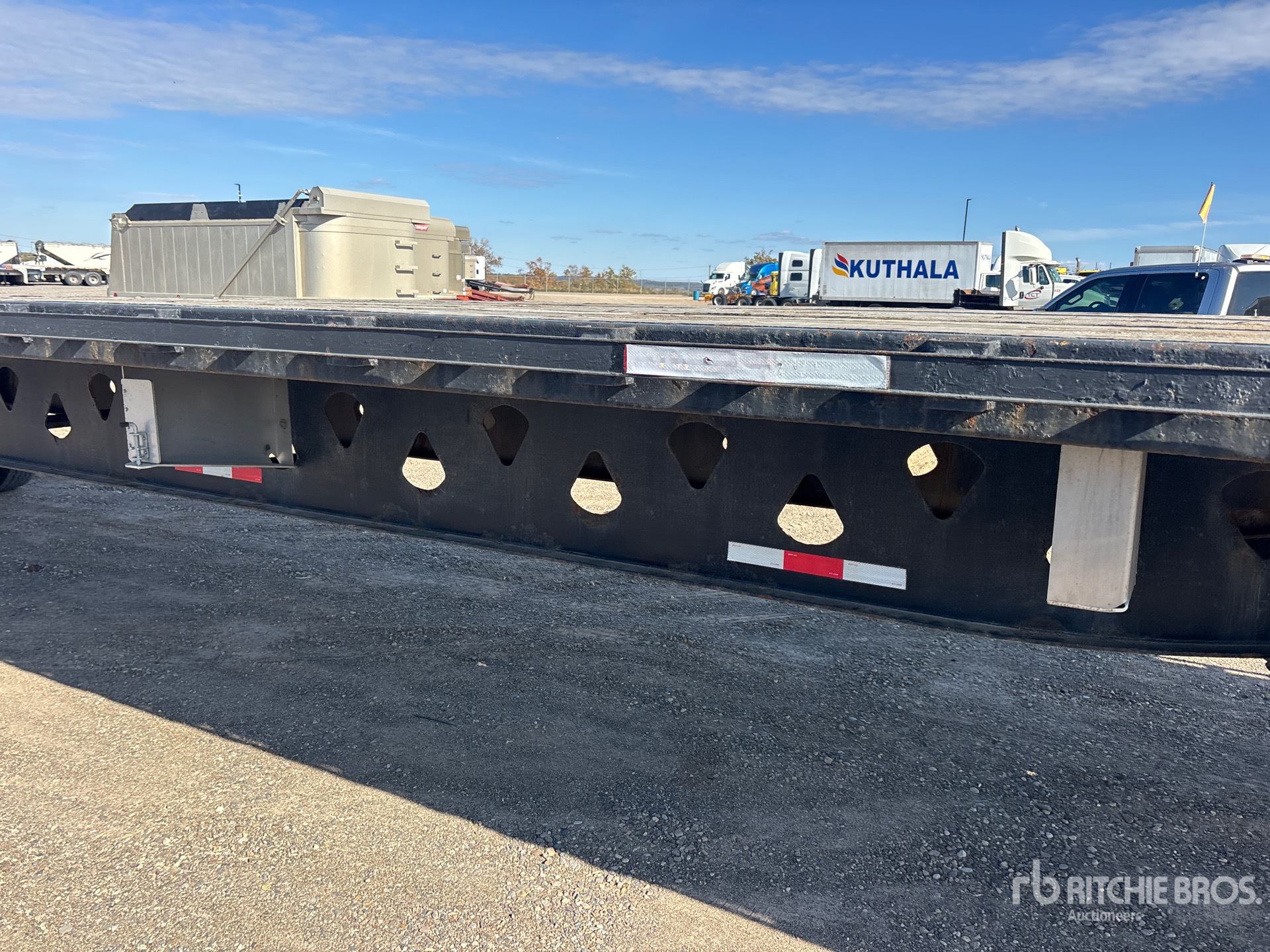 2005 Manac 48 FT T/A