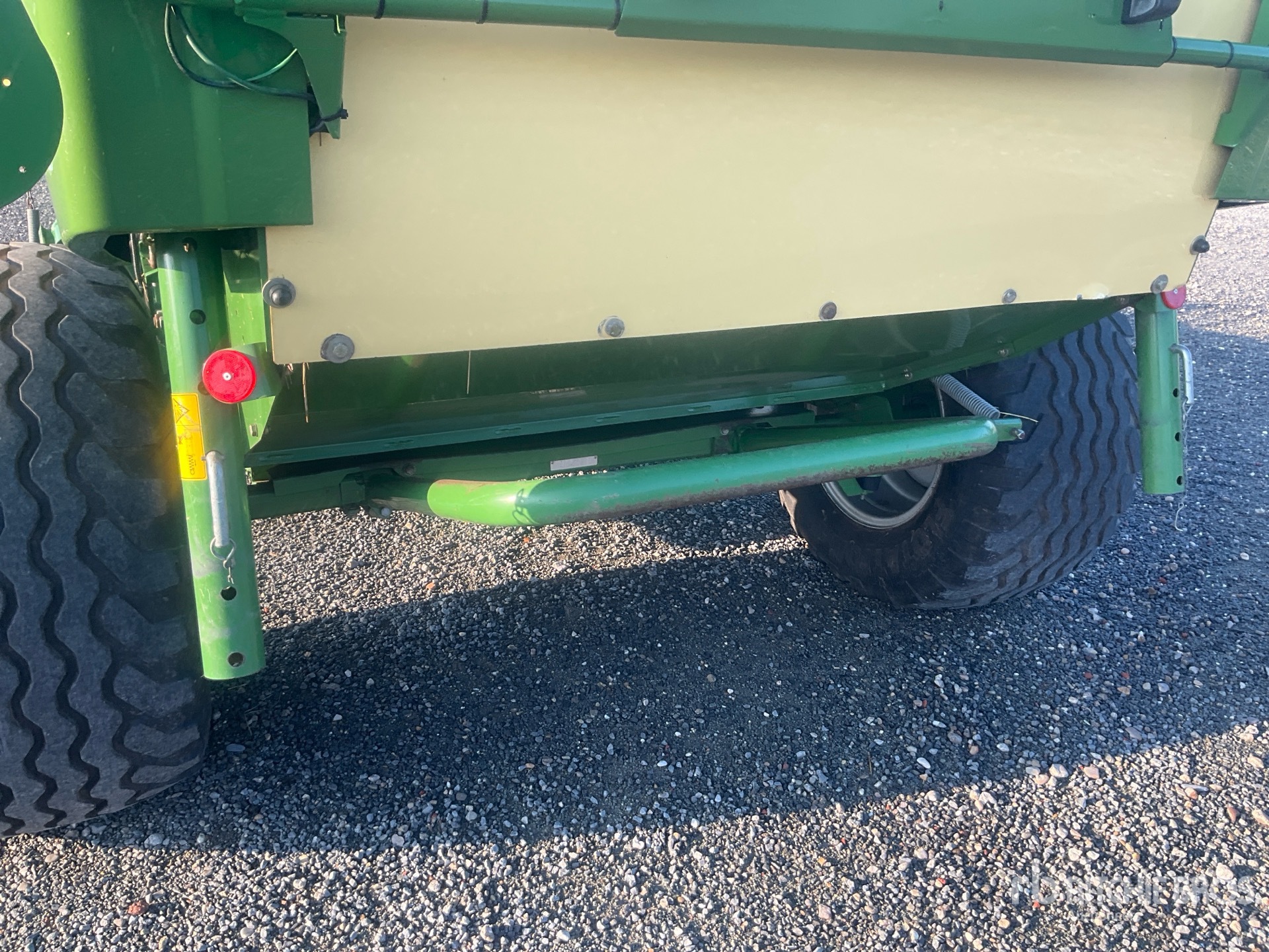 2012 Krone COMPRIMA F 155