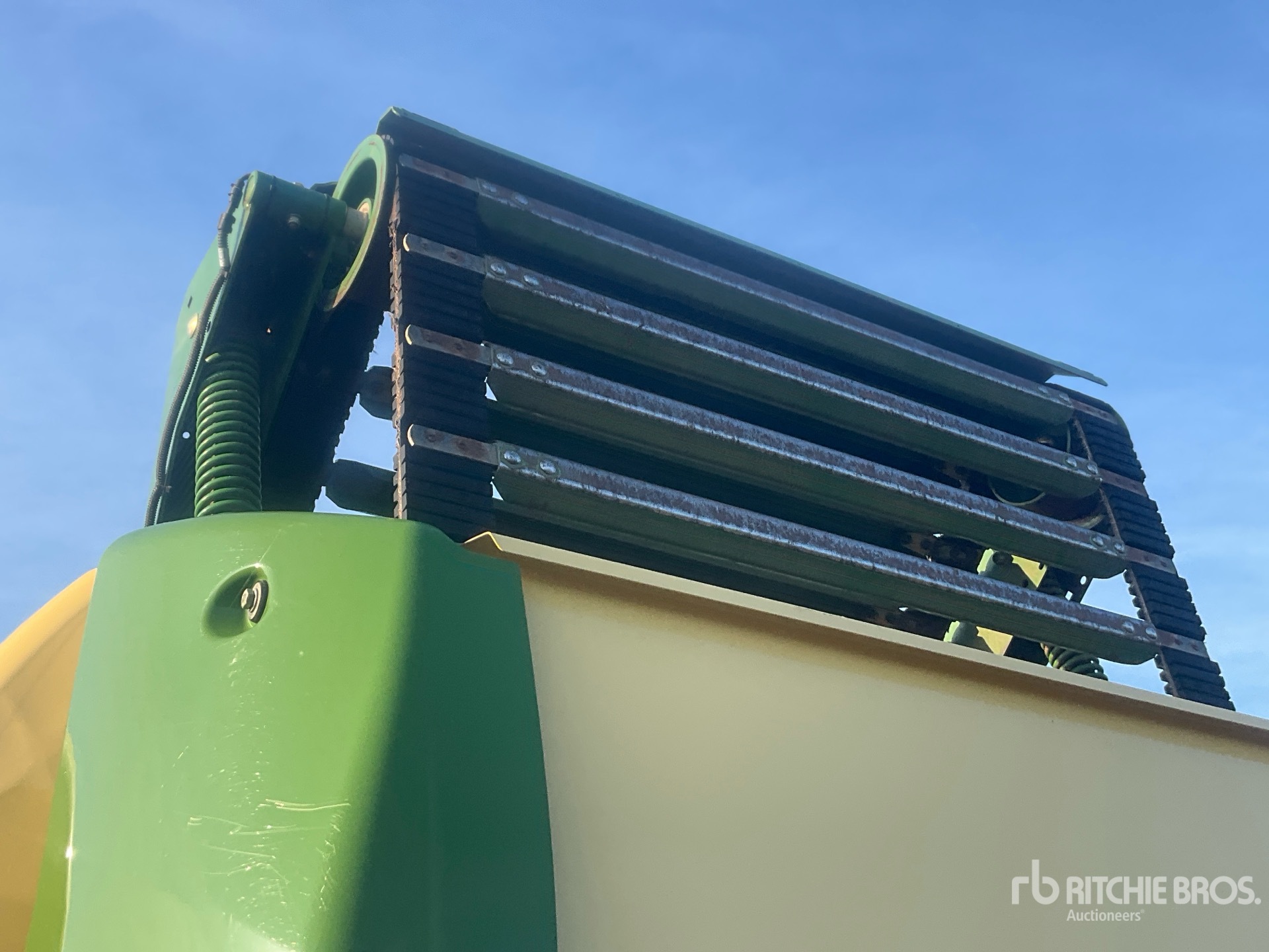 2012 Krone COMPRIMA F 155