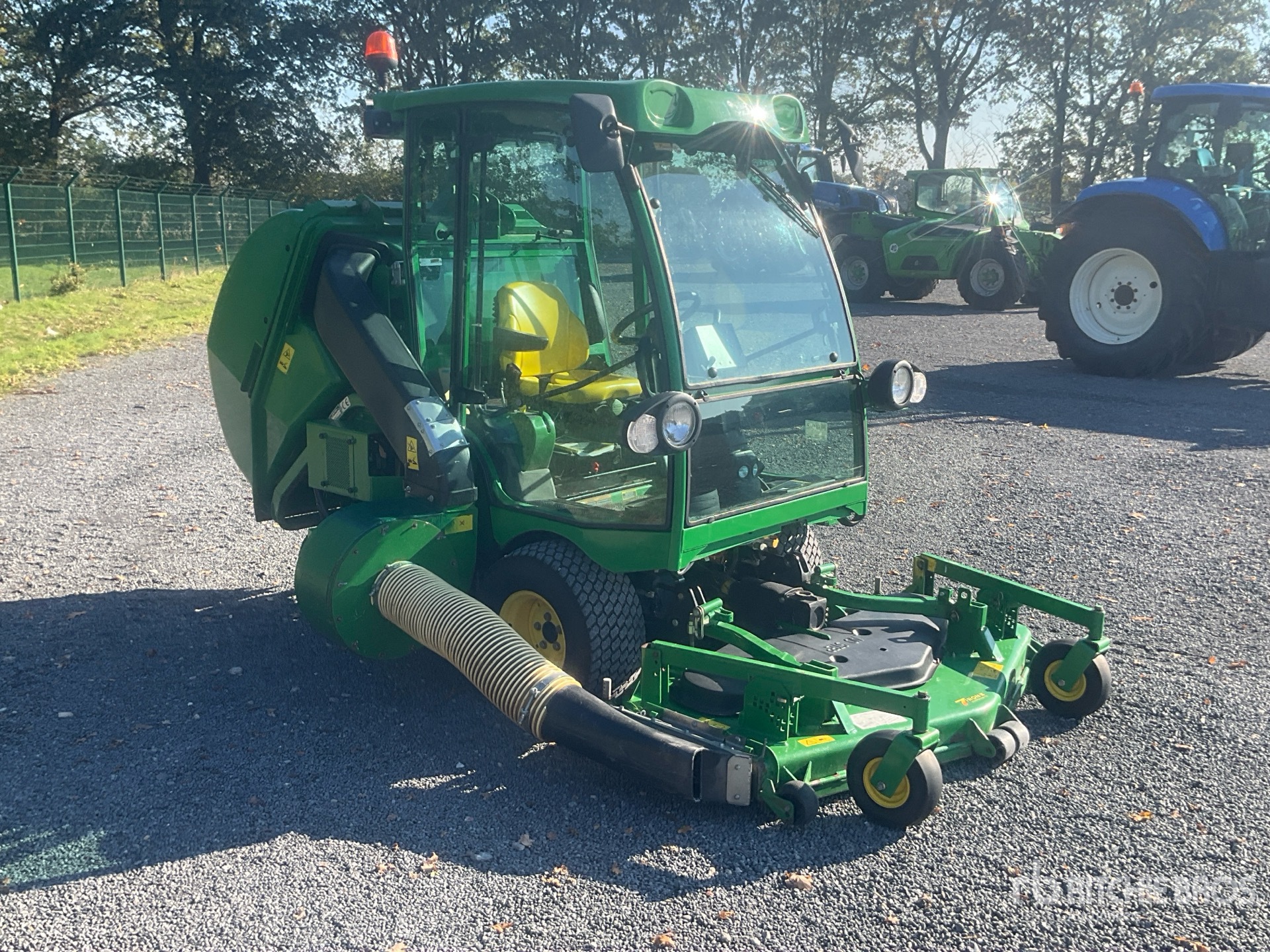 2013 John Deere F 1565
