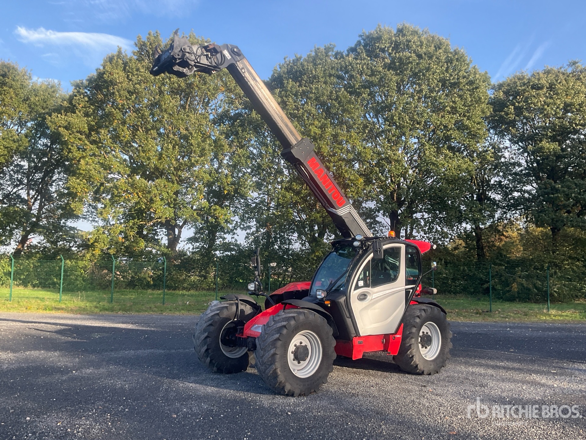 2019 Manitou MLT741-140V+