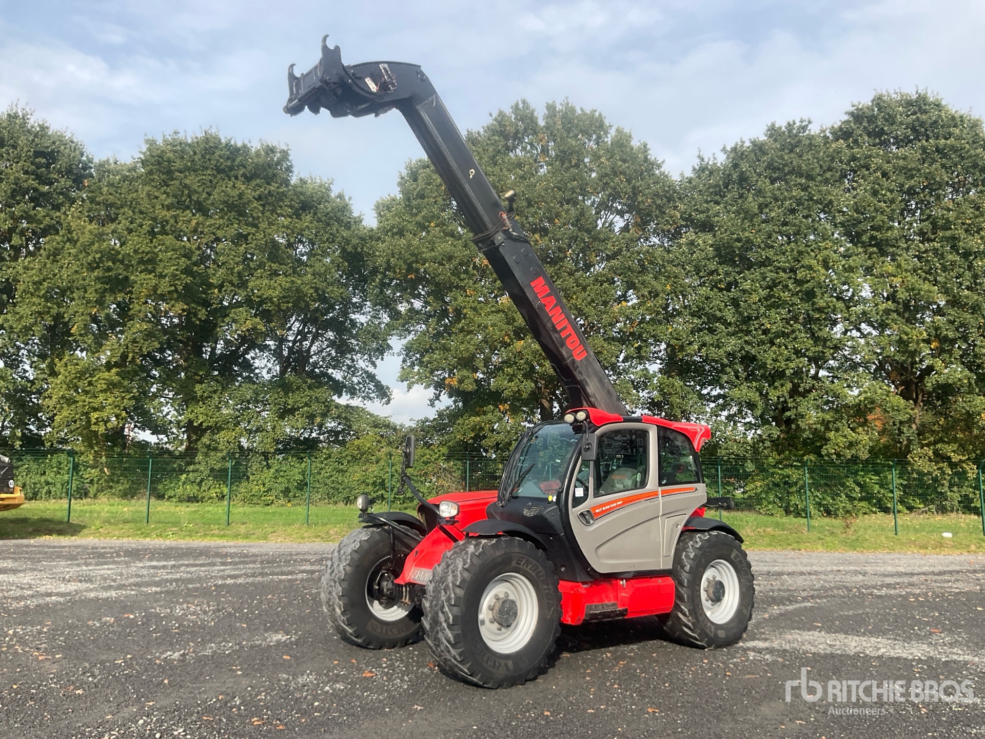 2019 Manitou MLT840-145