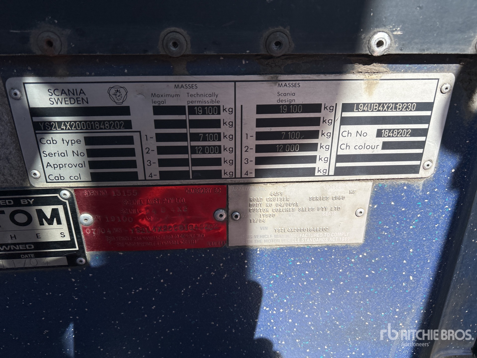 2004 Scania L94UB