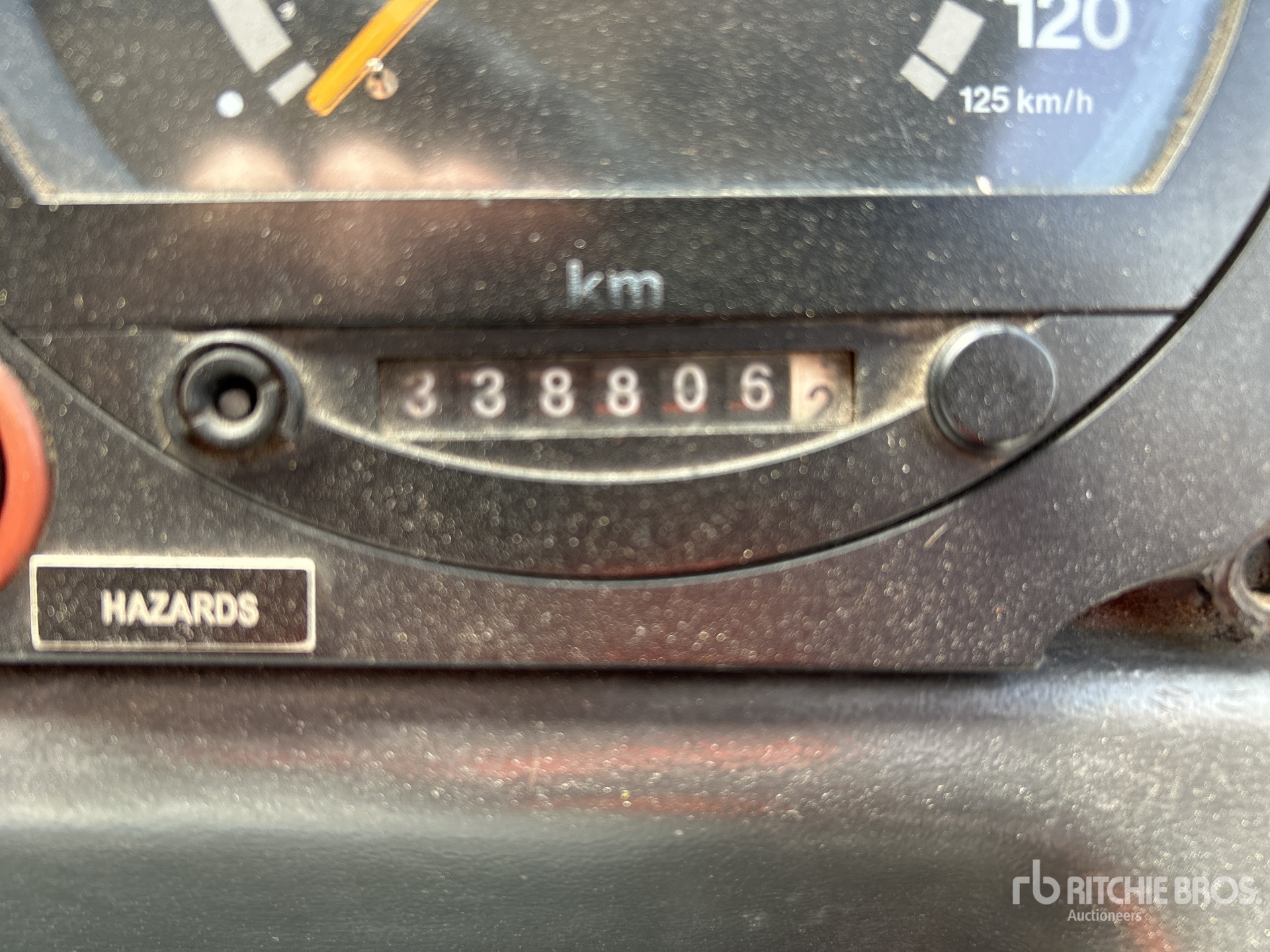 2004 Scania L94UB
