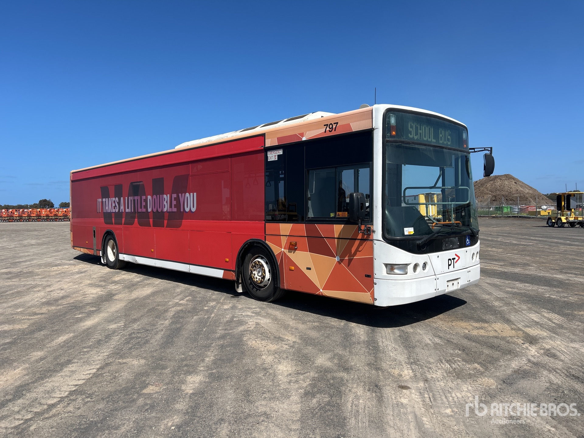 2004 Scania L94UB