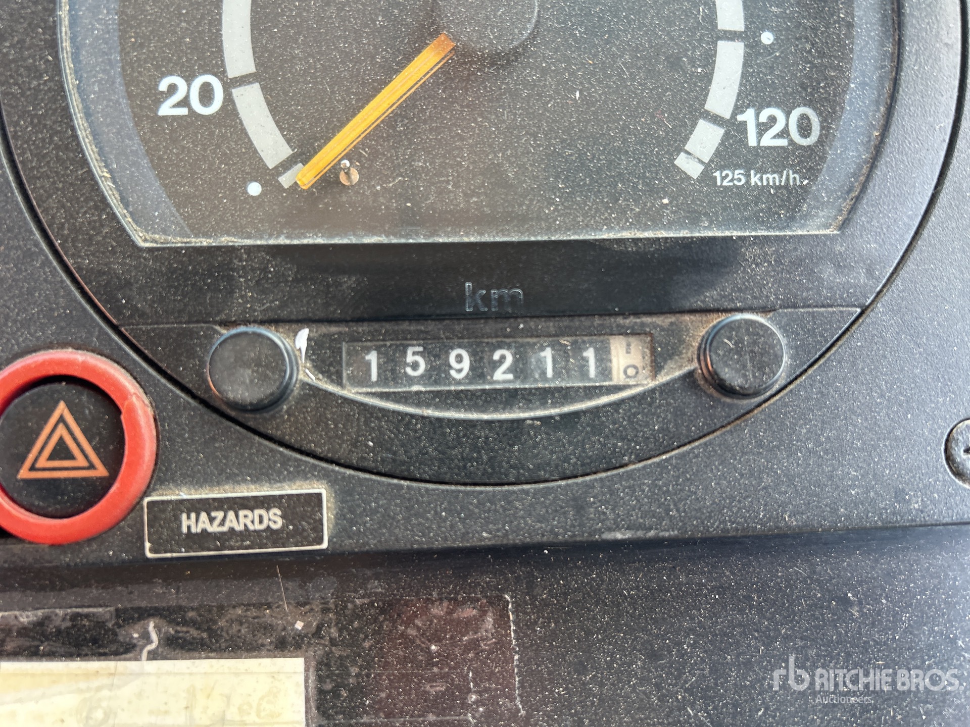 2004 Scania L94UB