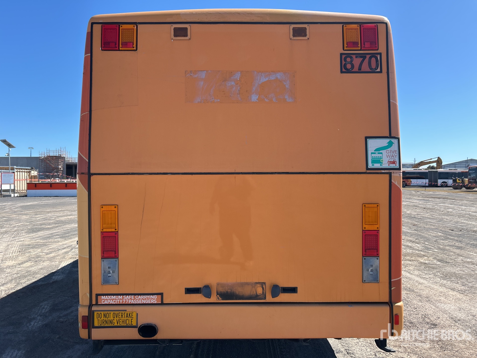 2004 Scania L94UB