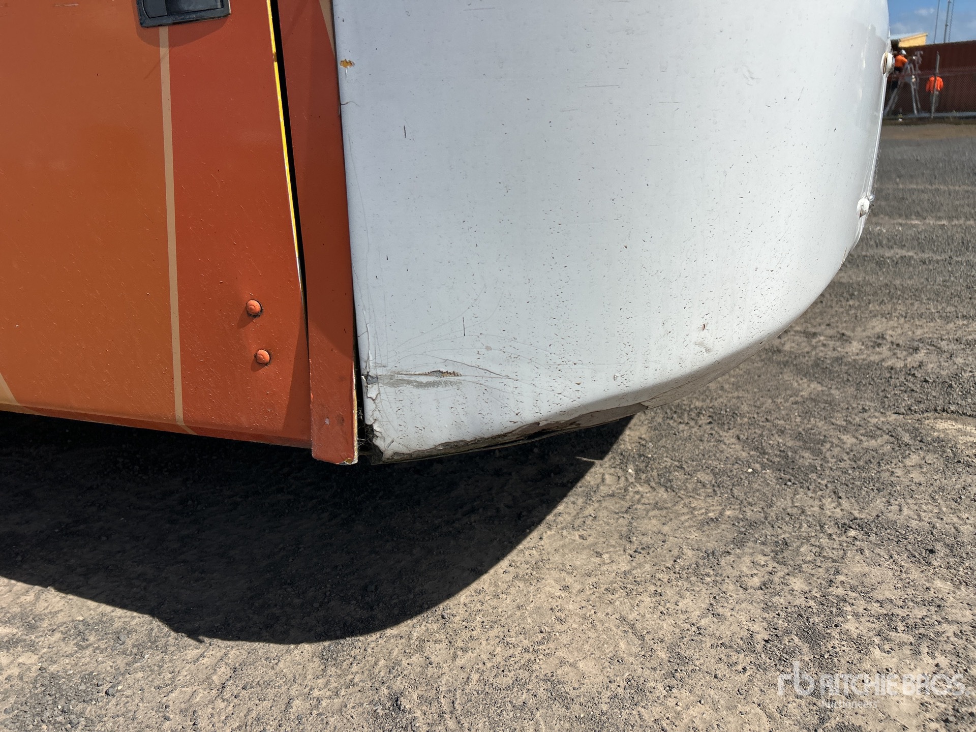 2003 Scania L94UA