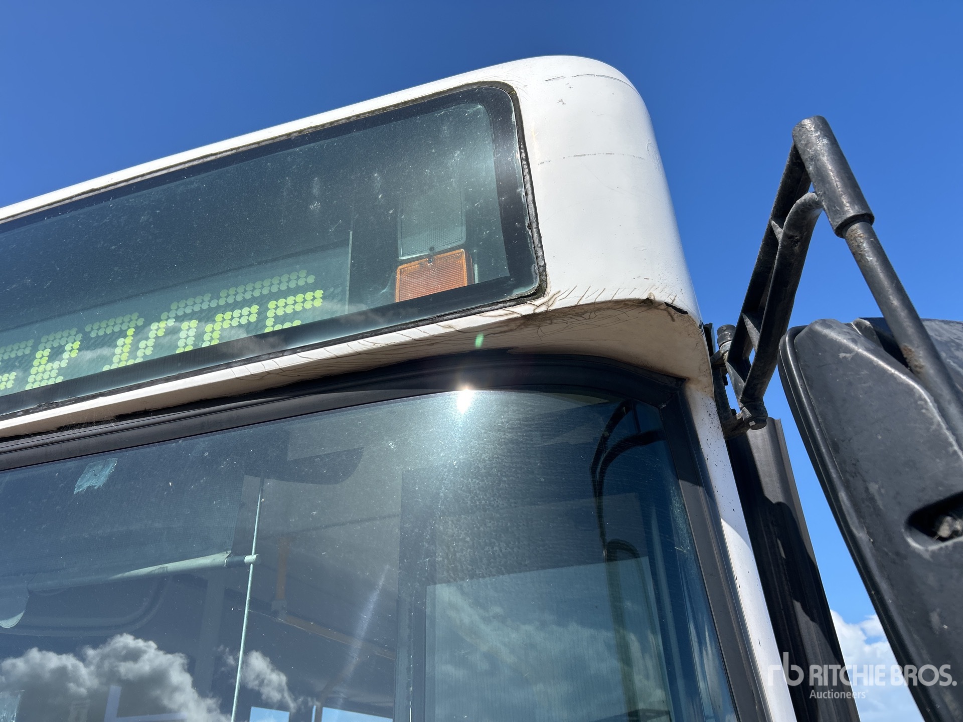 2003 Scania L94UA