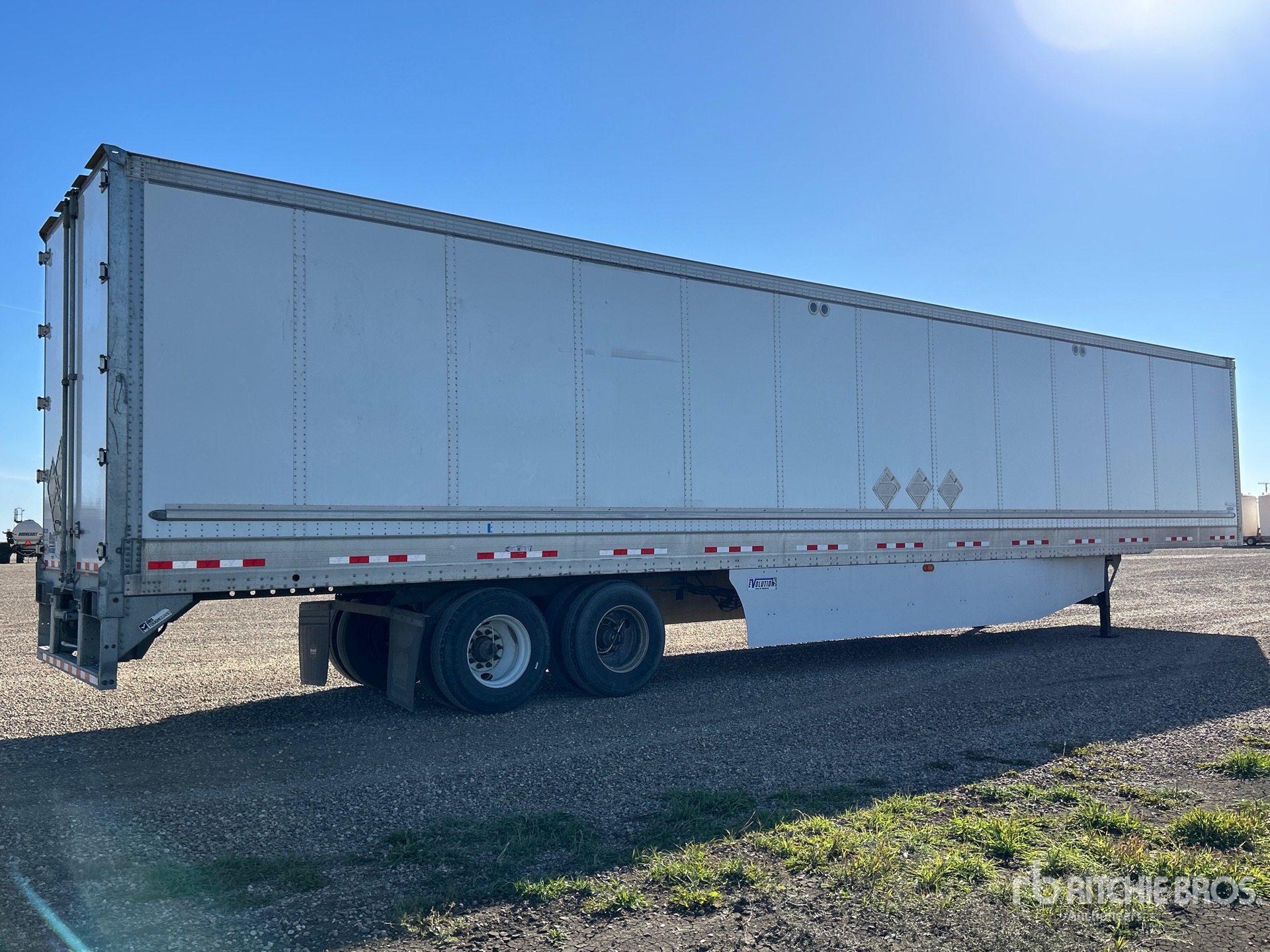2024 Vanguard 53 FT X 102 IN T/A