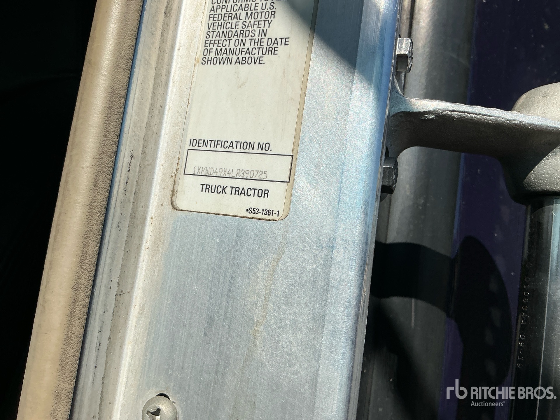 2020 Kenworth W900