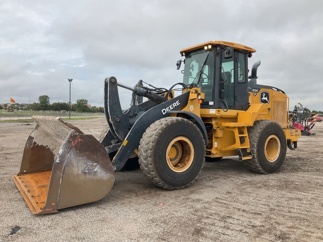 2022 John Deere 624P Wheel Loader