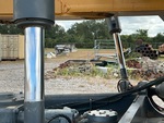 Hydraulics with Blade Lift Cylinders
