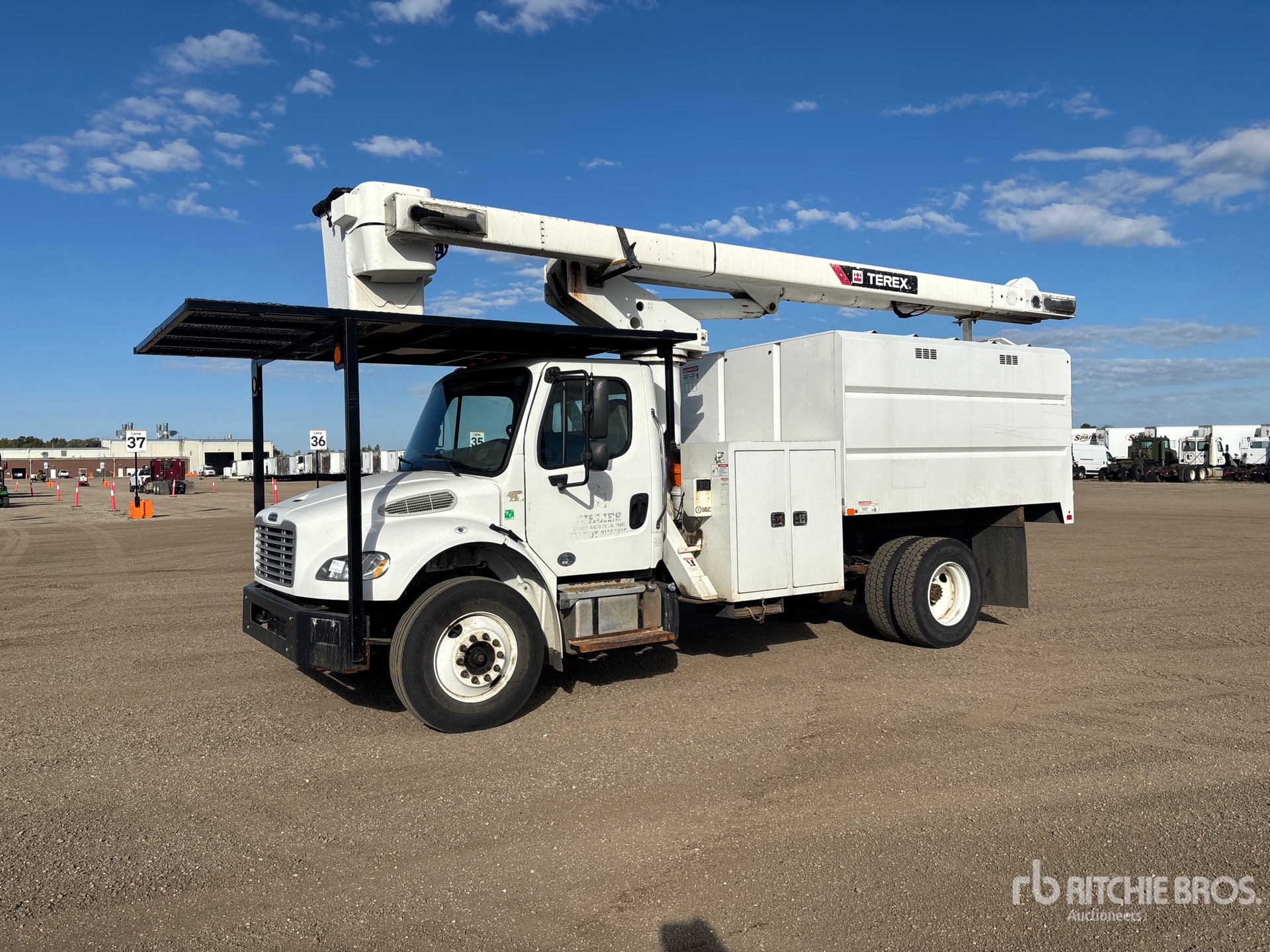 Photo of 2020 Freightliner M2 106