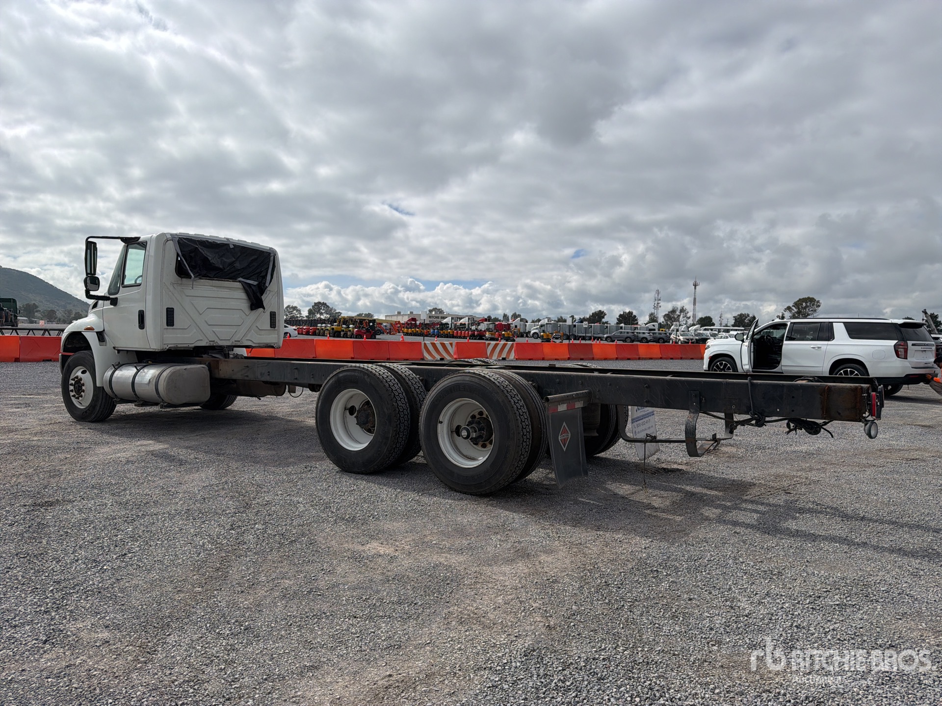 2015 International 4400 SBA