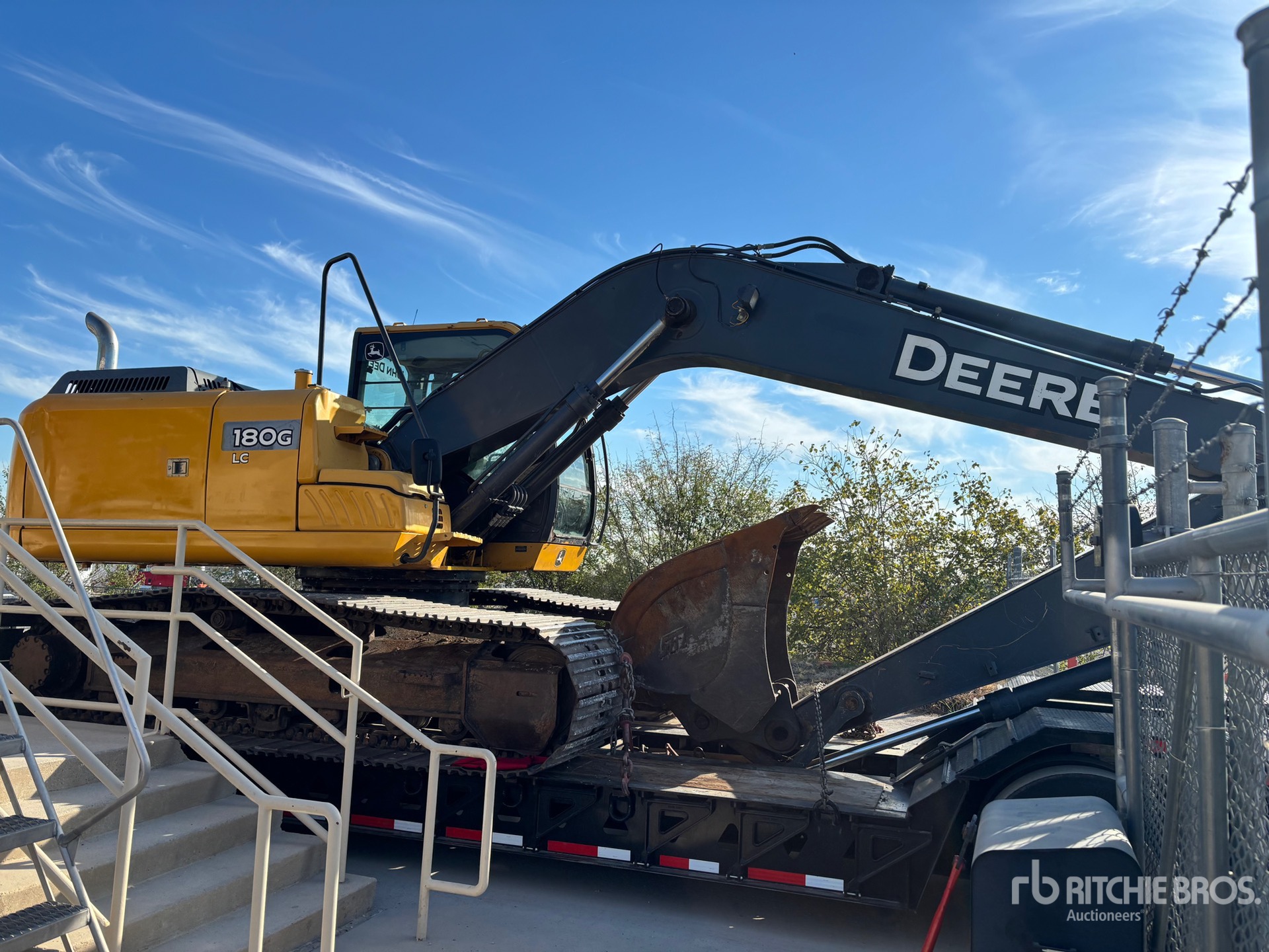 2014 John Deere 180G LC
