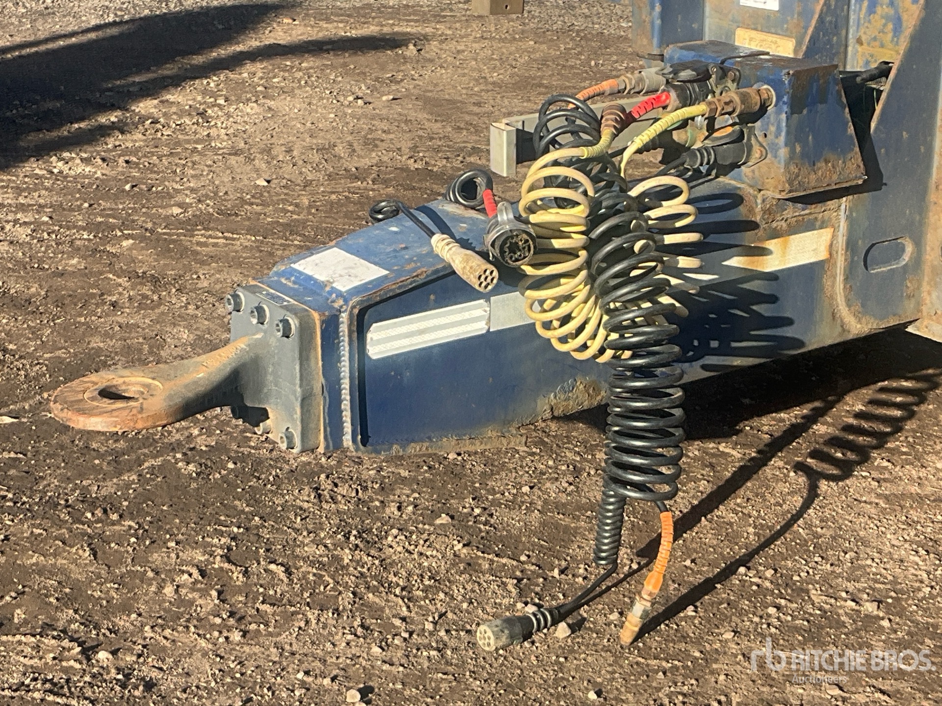 2017 SDC 24 TON 8 M TRI/A DRAWBAR