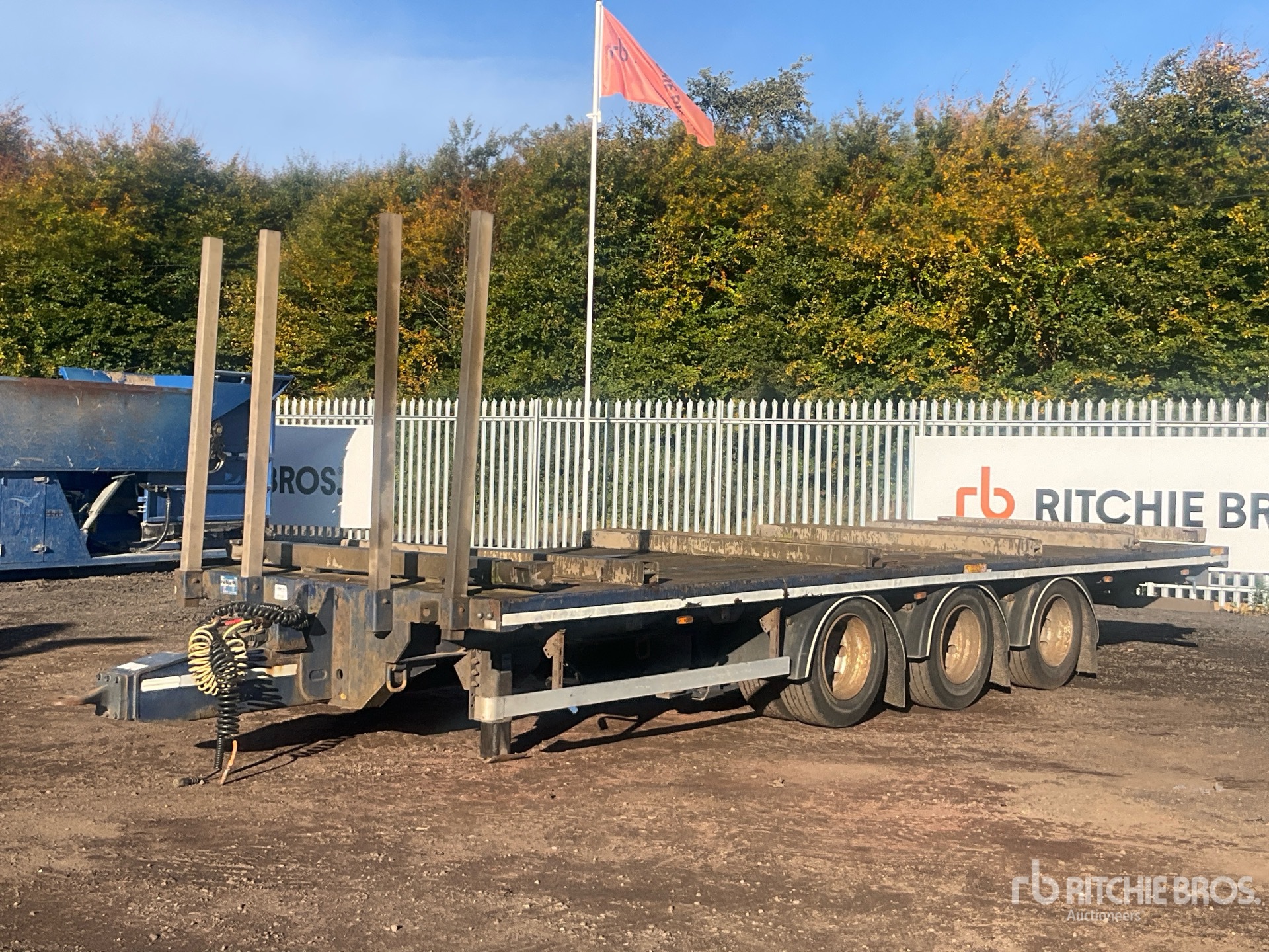 Photo of 2017 SDC 24 ton 8 m Tri/A Drawbar
