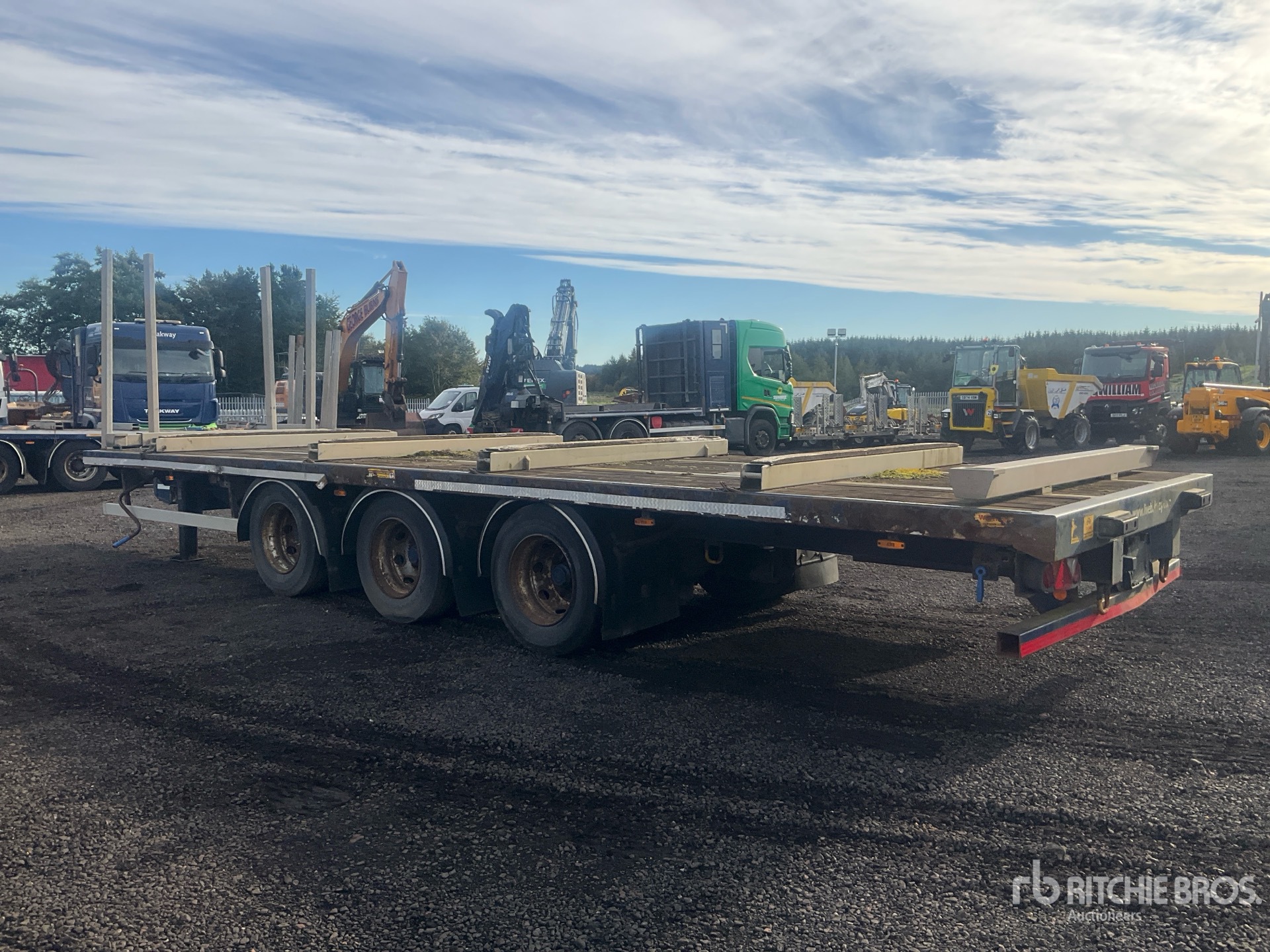 2017 SDC 24 TON 8 M TRI/A DRAWBAR