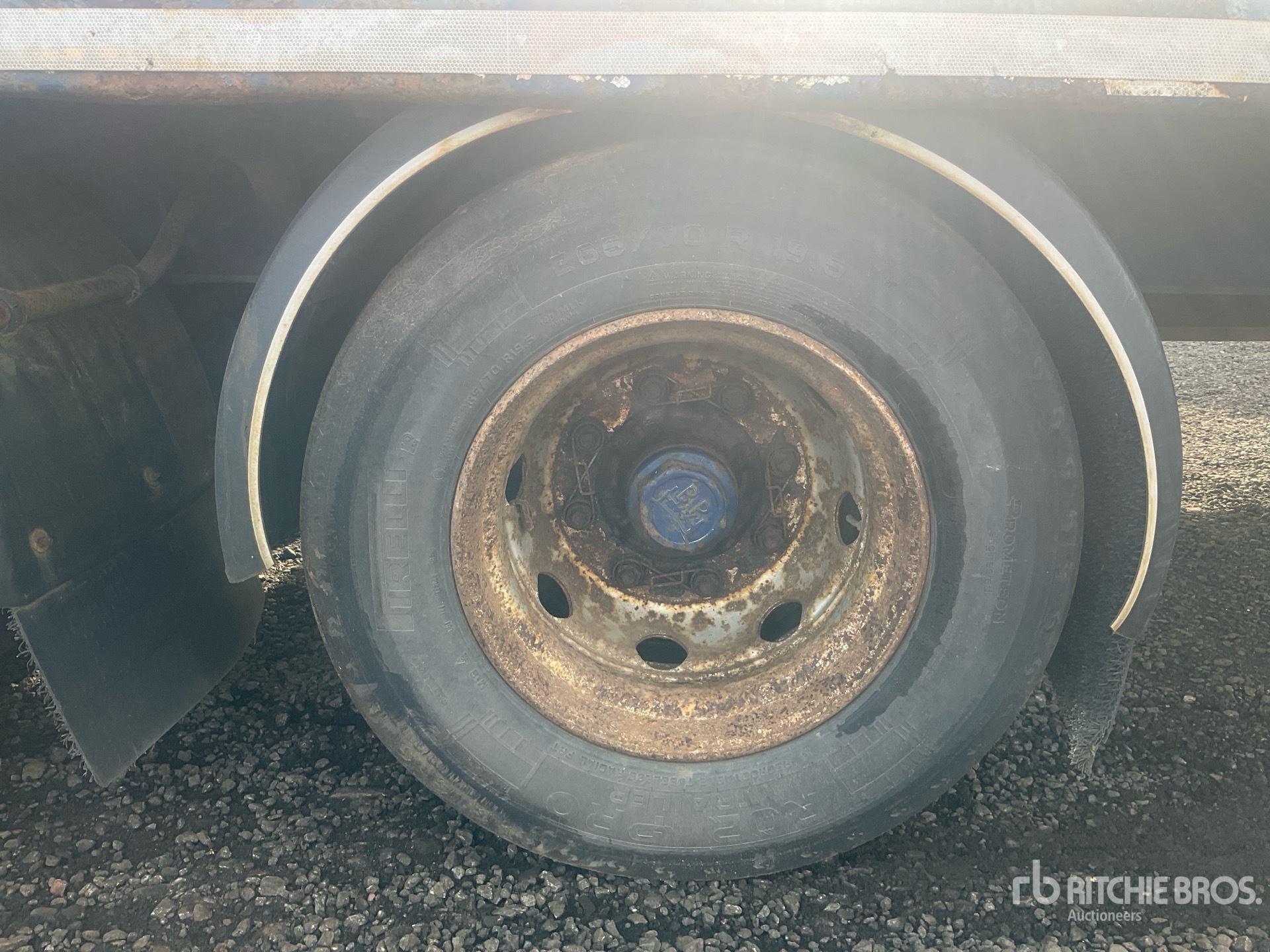 2017 SDC 24 TON 8 M TRI/A DRAWBAR