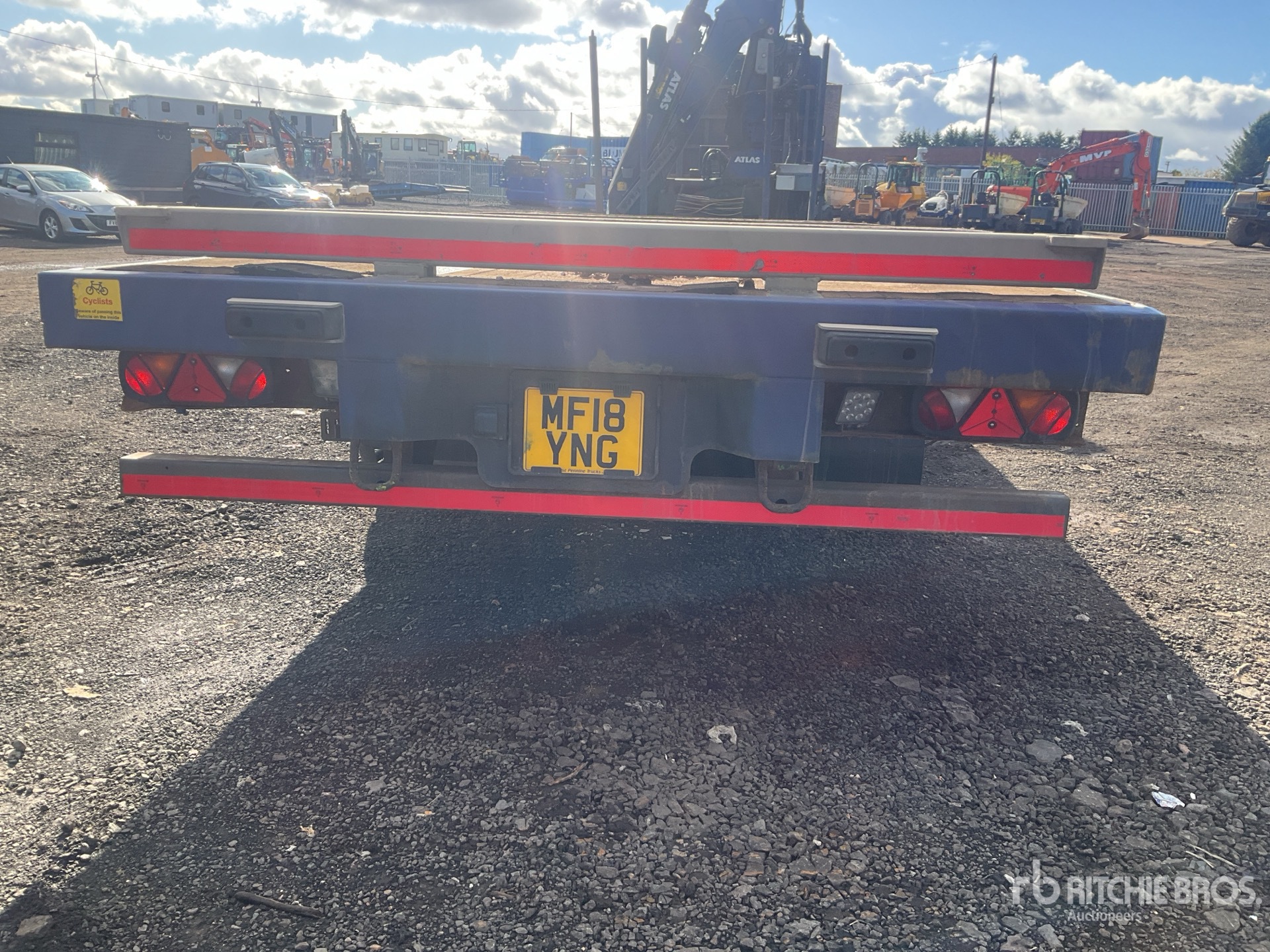 2015 SDC 24 TON 8 M TRI/A DRAWBAR
